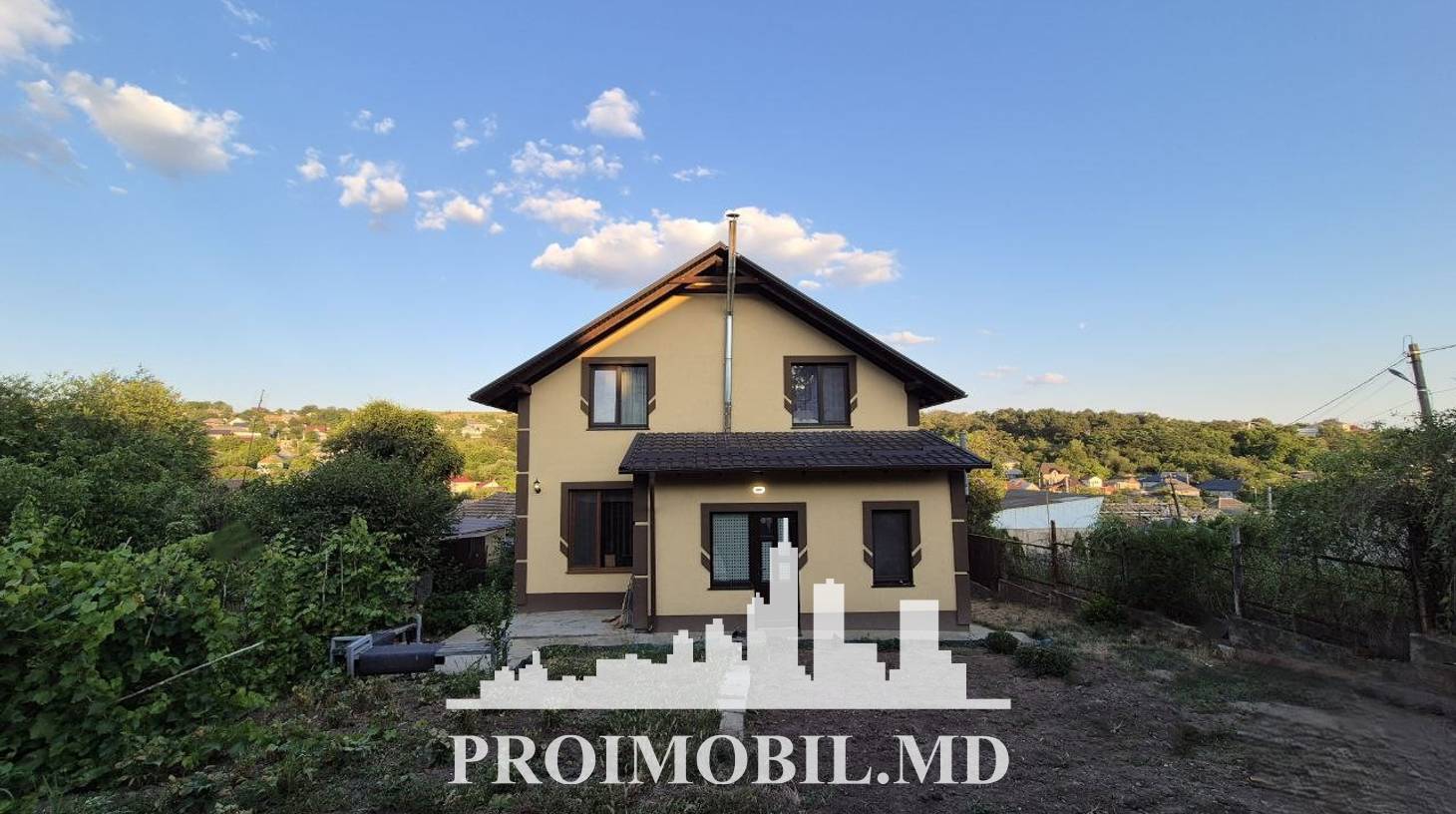 https://images.proimobil.md/vFn0kkMnA42IyOj6vI9xaUUvUMdgFDUIqI4YvKfKKaA/watermark:0.75:so:0:30:0.39/resize:fill:1460:816:1/gravity:ce/bG9jYWw6Ly8vZXN0YXRlL2xyL2RhYzIyZDY4LTZkMDgtNDY5NC05ZDQyLTM5ZTdiZGI2NzliYS5qcGVn