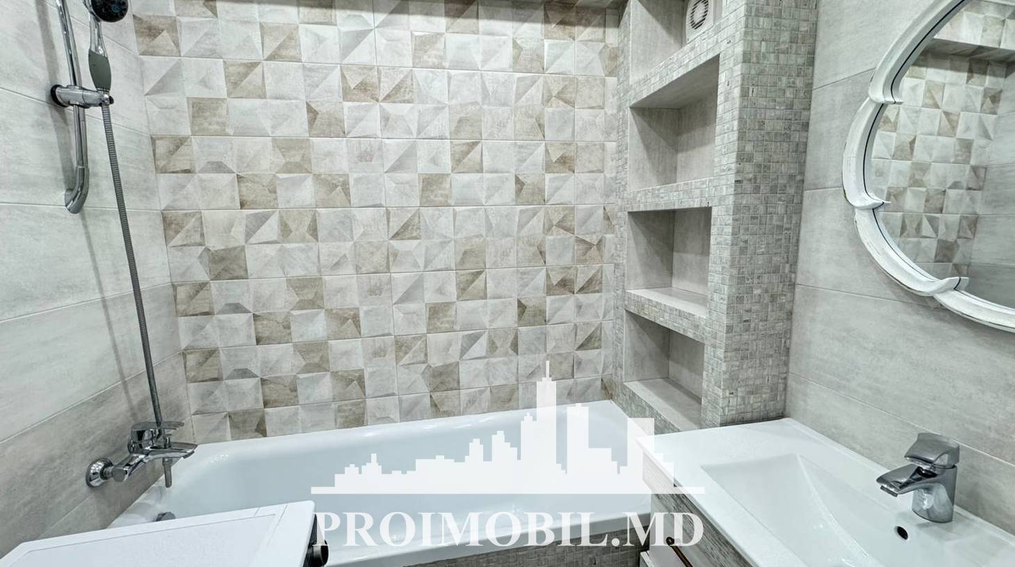 https://images.proimobil.md/vHzP3R7Hr7-ObRqzWZYjT3w5LtU51XahM1VsrVT4JN4/watermark:0.75:so:0:30:0.39/resize:fill:1460:816:1/gravity:ce/bG9jYWw6Ly8vZXN0YXRlL2xyLzMxYjcxZmUwLTk5NzUtNGRlYy05M2ZjLTJmNDY5OTRiYTNlYi5qcGVn
