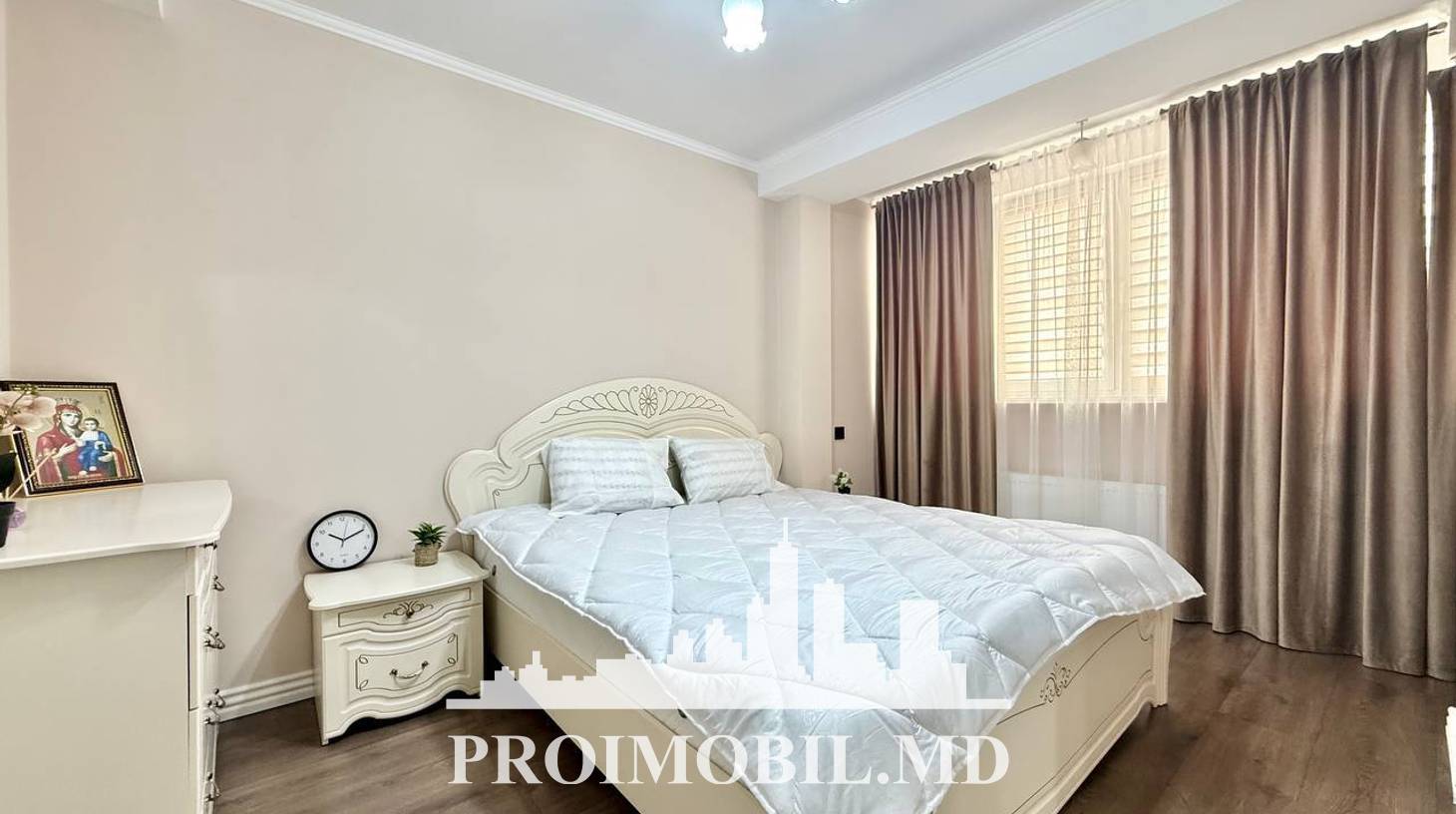 https://images.proimobil.md/vJS12c1IKh0OuuTD0fkl2YmW0YLr_TDf3ptLoNoVt5E/watermark:0.75:so:0:30:0.39/resize:fill:1460:816:1/gravity:ce/bG9jYWw6Ly8vZXN0YXRlL2xyL2EzNjI1MTg0LWM5YWMtNDJlYi1hMDFiLTUzMzU1MjkyYmI2Ny5qcGVn