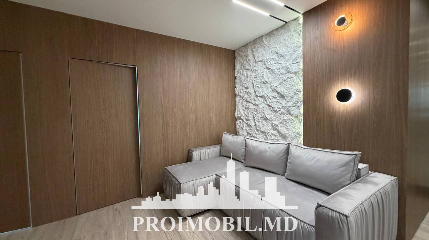 https://images.proimobil.md/vLzwFcokUhDYLEkhNYihLhNp9AiR_grnxToYDSii5RQ/watermark:0.75:so:0:30:0.39/resize:fill:1460:816:1/gravity:ce/bG9jYWw6Ly8vZXN0YXRlL2xyLzI5ZmRkOTg0LThiNDEtNDUzZC1hNTdkLWZkNTEwYzQ3NDUxNC5qcGVn