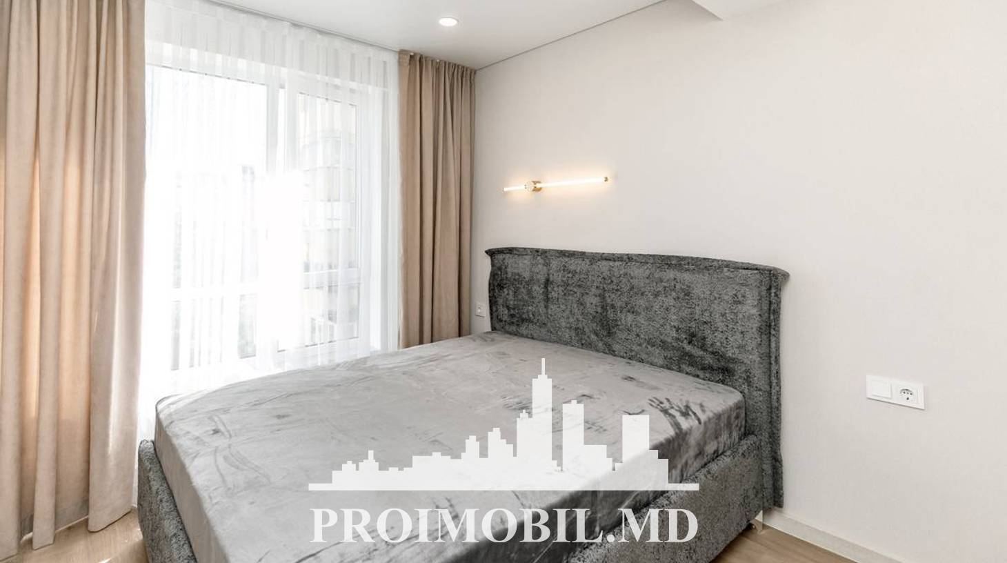 https://images.proimobil.md/vMIk03fAtXUnpoNnv7os9k8v2-KxT6QRhrVutZDTdno/watermark:0.75:so:0:30:0.39/resize:fill:1460:816:1/gravity:ce/bG9jYWw6Ly8vZXN0YXRlL2xyL2VlM2QzZDk3LTFhOTktNDUyZS04NDRhLTBjNTZjZWIwZGM3Mi5qcGVn