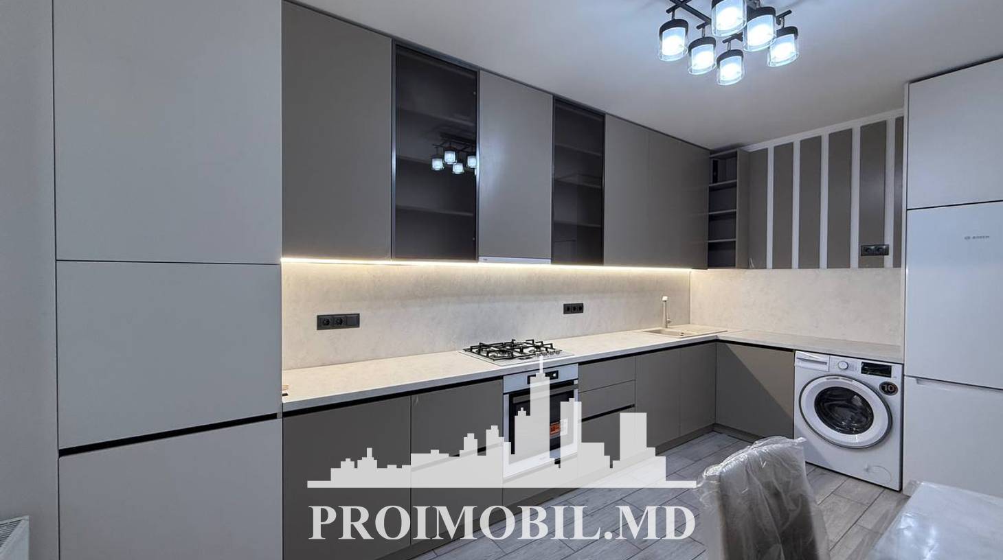 https://images.proimobil.md/vQmrb4tX0LgB7unHdpdAV0-WqS0cN7UARxfdA8WnJWo/watermark:0.75:so:0:30:0.39/resize:fill:1460:816:1/gravity:ce/bG9jYWw6Ly8vZXN0YXRlL2xyLzE4Mjc1MGVkLTY1NmYtNGY4OS1iNzIyLTBhZWQ2YzM1YmJiYi5qcGVn