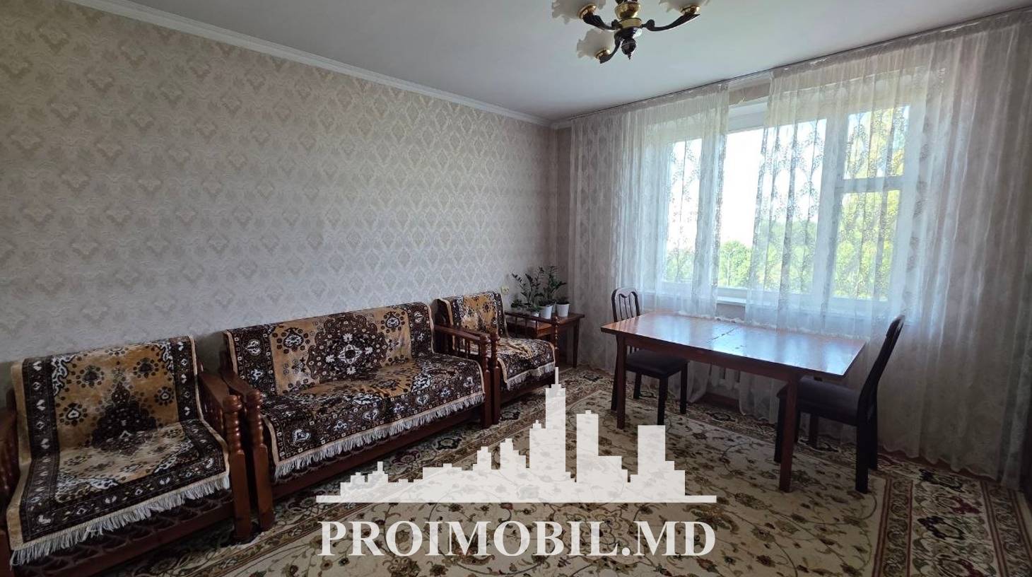 https://images.proimobil.md/vSXaS_b6G8jYg6OXjtDpMAsT7gWmoGVUG67KAD8KvUU/watermark:0.75:so:0:30:0.39/resize:fill:1460:816:1/gravity:ce/bG9jYWw6Ly8vZXN0YXRlL2xyLzYwZWFlMDQ0LTJhMjAtNDAzMi1hNmNlLWRhYzM2NTFkNmZlZS5qcGVn