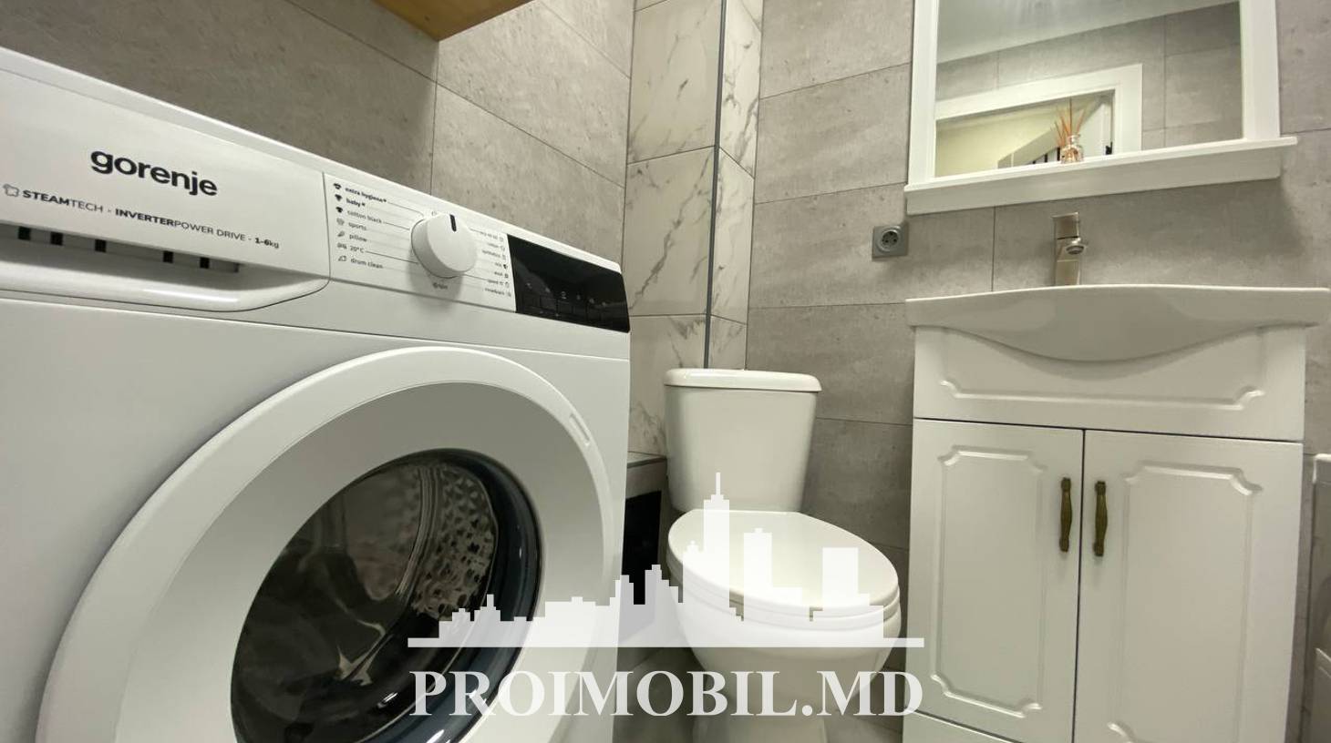 https://images.proimobil.md/vYQxqdI7vFj42GoR5fxtAm-jsrtxDJlGBvhDHitLi4U/watermark:0.75:so:0:30:0.39/resize:fill:1460:816:1/gravity:ce/bG9jYWw6Ly8vZXN0YXRlL2xyL2NkZGY5ZjFiLWM1ZjMtNDg0Ny05N2FjLWM0YmJlZDBlMjExNy5qcGVn