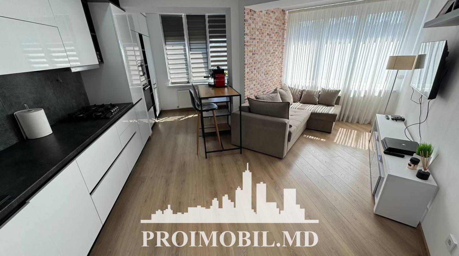 https://images.proimobil.md/vbIN7A-Uk3VYOLvX3IfM4elxhE_Cz9Ia5L31IE9XGwQ/watermark:0.75:so:0:30:0.39/resize:fill:1460:816:1/gravity:ce/bG9jYWw6Ly8vZXN0YXRlL2xyL2IyYzkyYzdmLTlkYTQtNDY5Ni04N2Y5LWUzMWUyNzI3NWVlYS5qcGVn