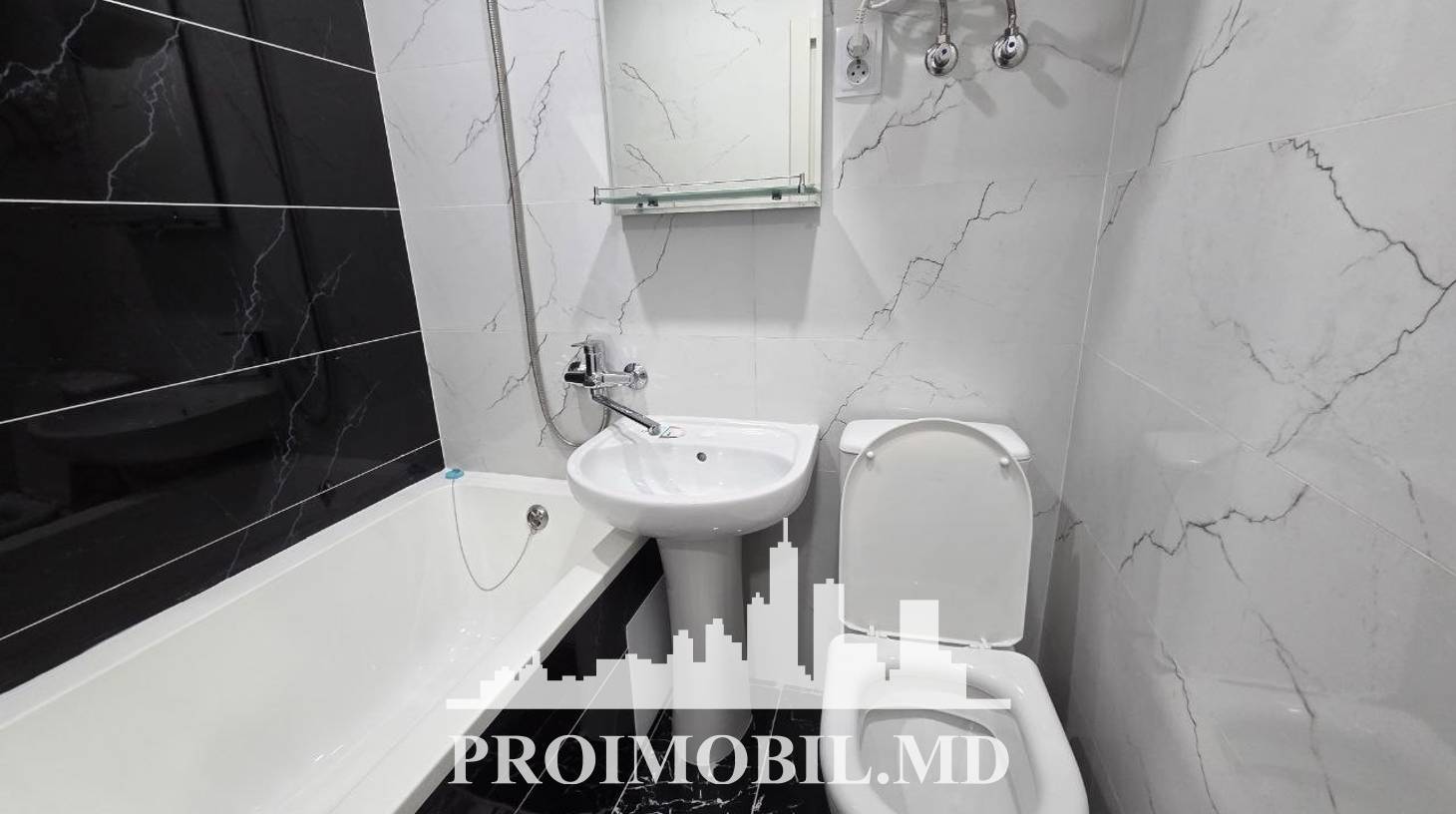 https://images.proimobil.md/vdzK_mHS2Aw3yX03hH5rK7DX59S1u0-nY1-CFgsf4EY/watermark:0.75:so:0:30:0.39/resize:fill:1460:816:1/gravity:ce/bG9jYWw6Ly8vZXN0YXRlL2xyLzY3ZmE5NmVhLTU3YWEtNDNlMC05YTQ0LTU3MmY3NDExNmQ0ZS5qcGVn
