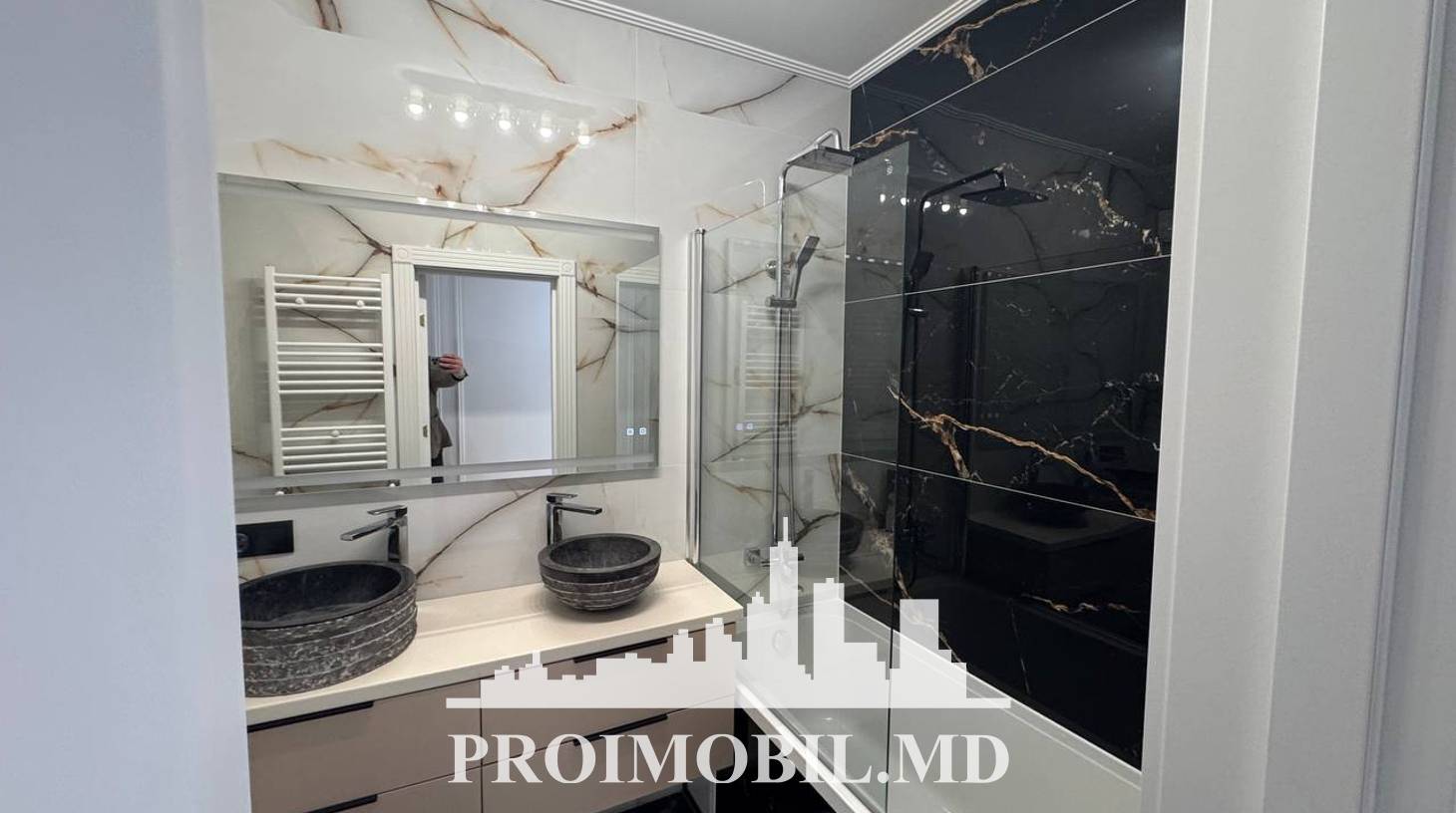 https://images.proimobil.md/veRpR6S8AMpqODTlUXQPWvx2u9vZ2rR5ZTdYjRG2Oxo/watermark:0.75:so:0:30:0.39/resize:fill:1460:816:1/gravity:ce/bG9jYWw6Ly8vZXN0YXRlL2xyLzA5ZjEwMjhmLWEwZTctNGEyYS04Y2MxLTc5NmI5MmVkMjY4Yi5qcGVn