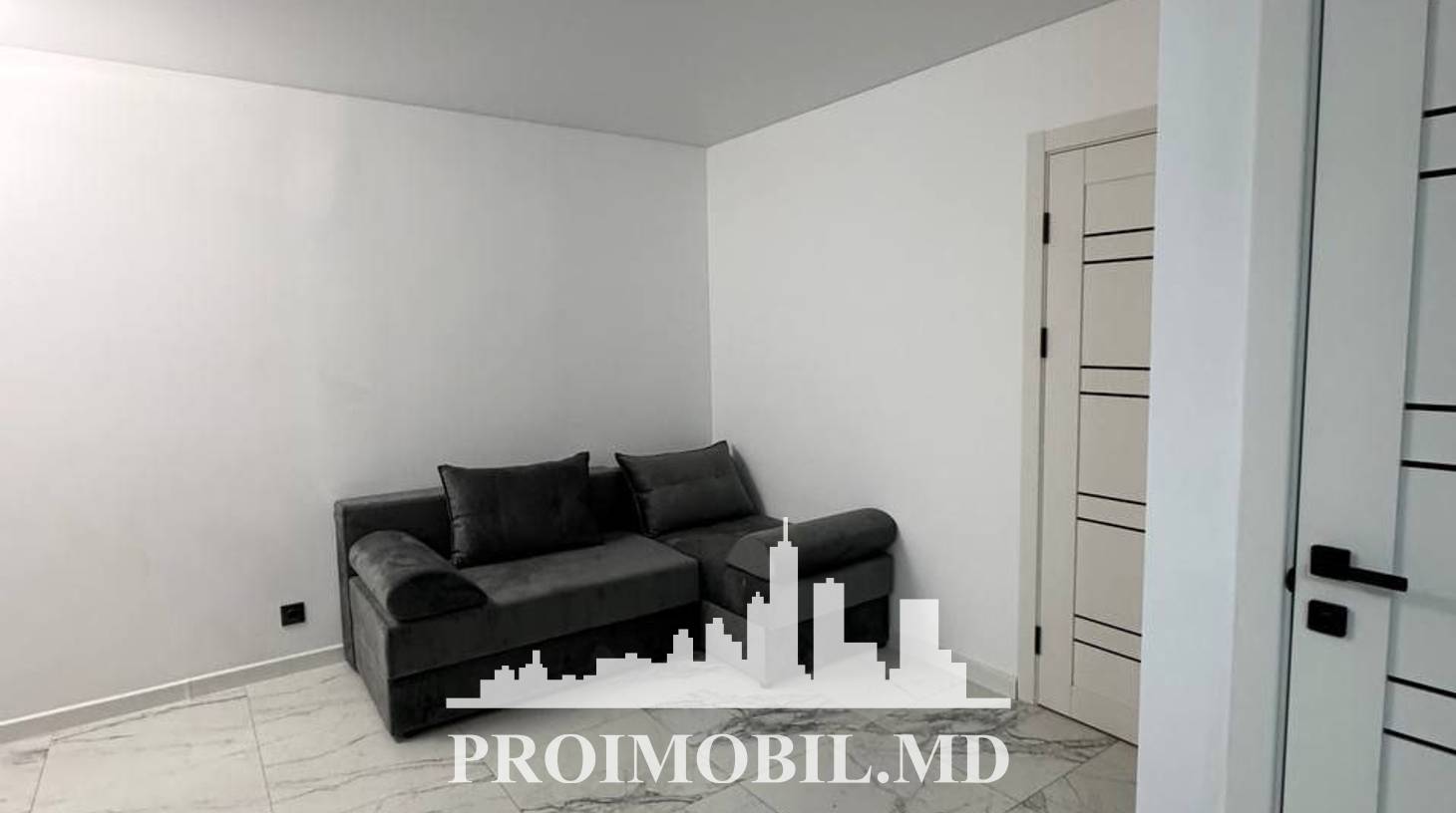 https://images.proimobil.md/vf4R6P-WW_4HqXwNiAFkiX1dAFYqTcVG1tYkJHvtujg/watermark:0.75:so:0:30:0.39/resize:fill:1460:816:1/gravity:ce/bG9jYWw6Ly8vZXN0YXRlL2xyLzdkYmRlYjljLTE4ZWMtNGU3MS1iMWZiLWRkMTJiYWQyYjZkNS5qcGVn