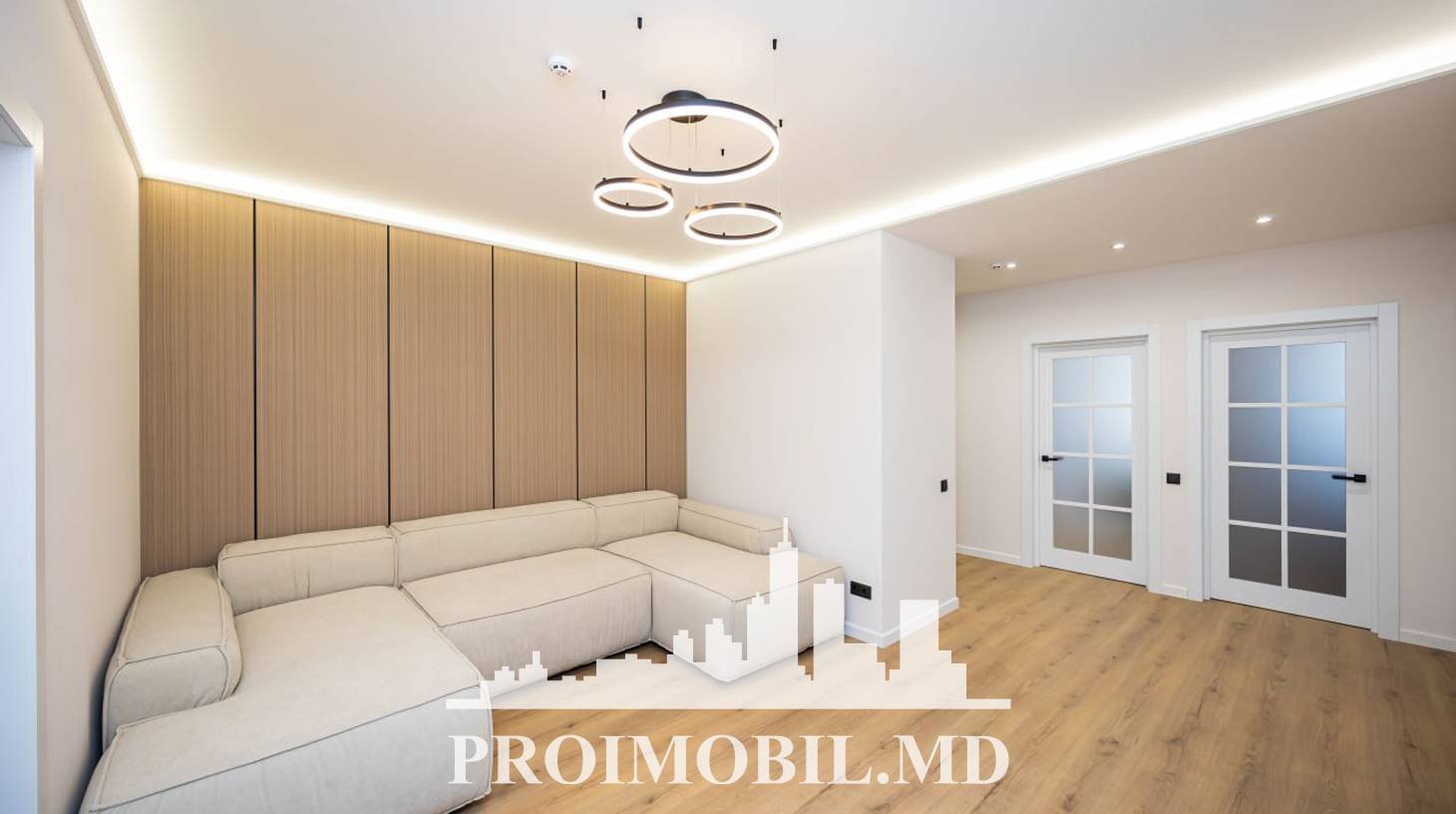 https://images.proimobil.md/vfgaF24CE2z2mJlU1bplDRznZLSX0Vdjx_daLNNwdf8/watermark:0.75:so:0:30:0.39/resize:fill:1460:816:1/gravity:ce/bG9jYWw6Ly8vZXN0YXRlL2xyLzQyODM3MWEyLWM3YjAtNDI1Zi04NDk0LWE2N2RiNGE4MGYyZi5qcGVn