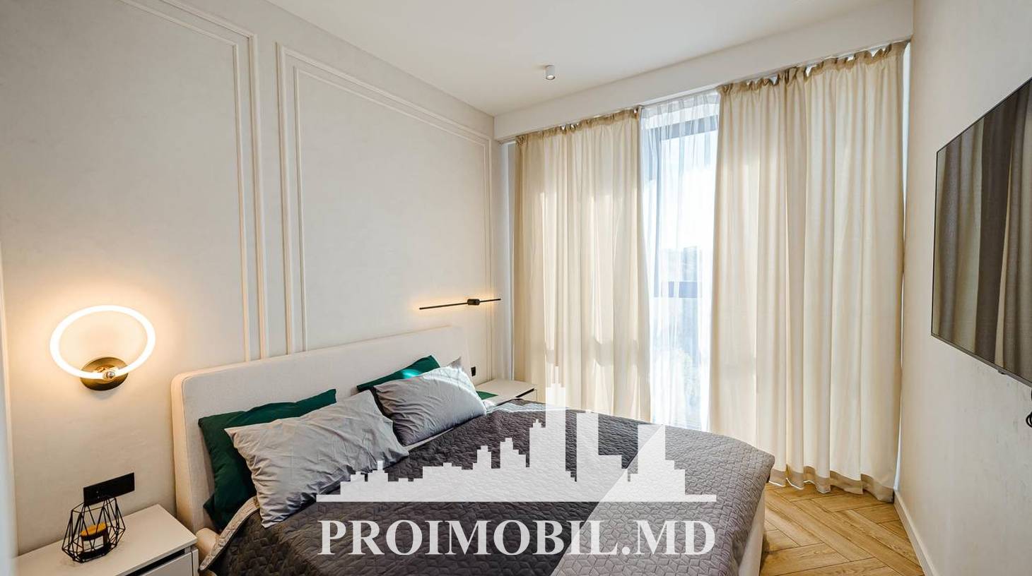 https://images.proimobil.md/vgGEQyd0g87s4F7vVWmtms_Mk5Q8RanXlnn2QRst3bM/watermark:0.75:so:0:30:0.39/resize:fill:1460:816:1/gravity:ce/bG9jYWw6Ly8vZXN0YXRlL2xyL2Y3Mzg3NjIyLTcwODctNDEzZS05NjVmLWZlZTc4NDdiMWIxNC5qcGVn