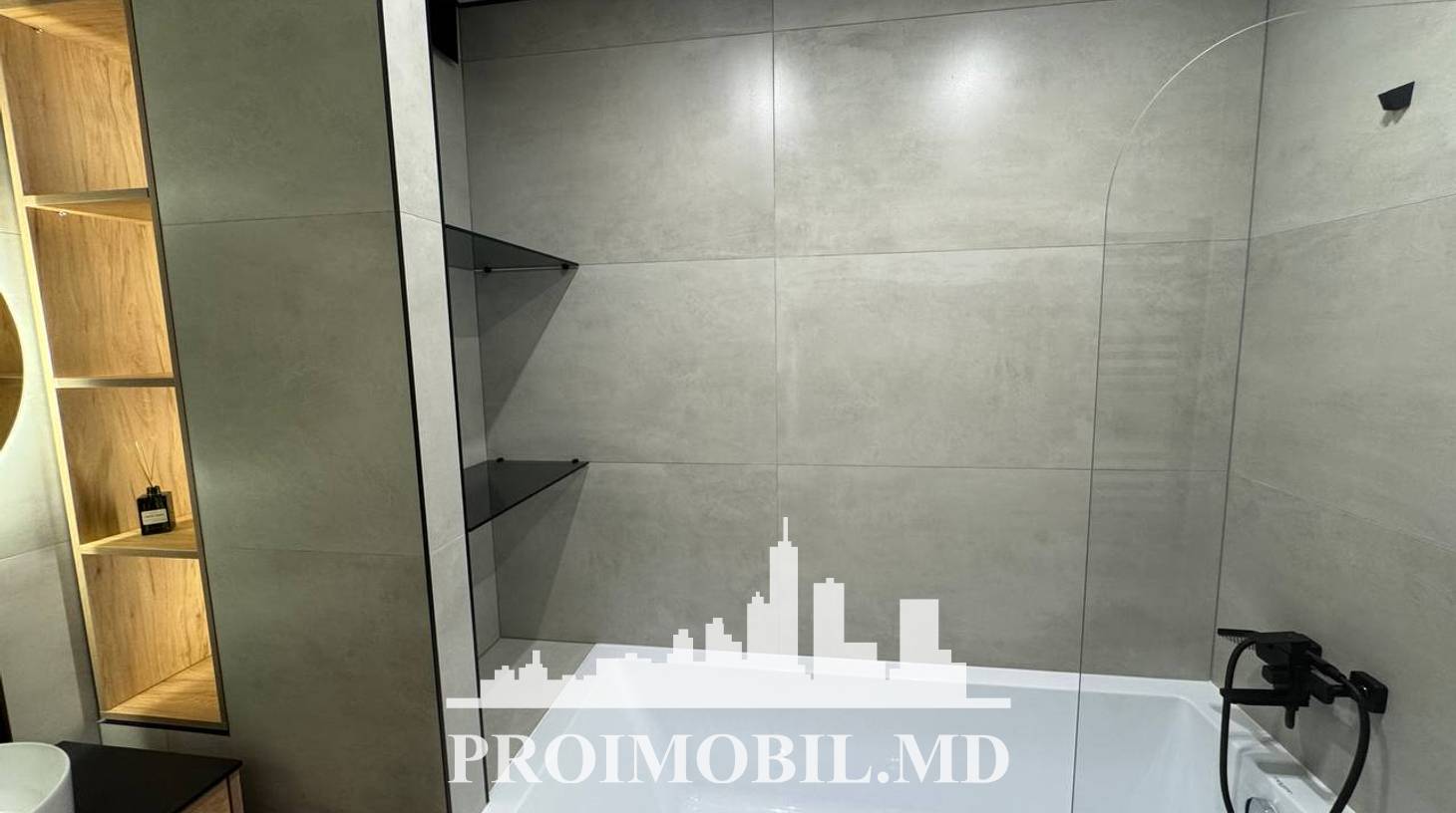 https://images.proimobil.md/vpKrpYdB8JZhiFKskGi2Voc8EWbT-a2qzqL41rDOOdk/watermark:0.75:so:0:30:0.39/resize:fill:1460:816:1/gravity:ce/bG9jYWw6Ly8vZXN0YXRlL2xyL2E0NTBkYmRkLTkyN2MtNDNlZi04YzZlLWYzOTY1MTQxZWEwNy5qcGVn