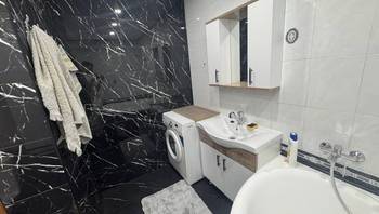 https://images.proimobil.md/vr3Bid8bd3QTSOdXNgceZgXyeBoKbANRMV7y3iRIUOQ/resize:fill:350:198:1/gravity:ce/bG9jYWw6Ly8vZXN0YXRlL2xyL2JlYzhkZjdlLTkwODAtNDg0OC1hZTM2LTFhYWY3YzQ3NDA0Ni5qcGVn