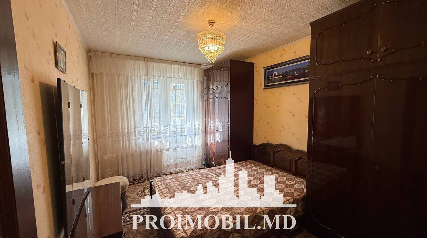 https://images.proimobil.md/vxEMOJDVlExNX7usoj8O07KEaF5CevvE-GgBxy7gMTE/watermark:0.75:so:0:30:0.39/resize:fill:1460:816:1/gravity:ce/bG9jYWw6Ly8vZXN0YXRlL2xyL2RlNjY1YjlmLTQ4MmQtNDYwYi1hYTBlLTViN2YxMjMyOWNmYi5qcGVn