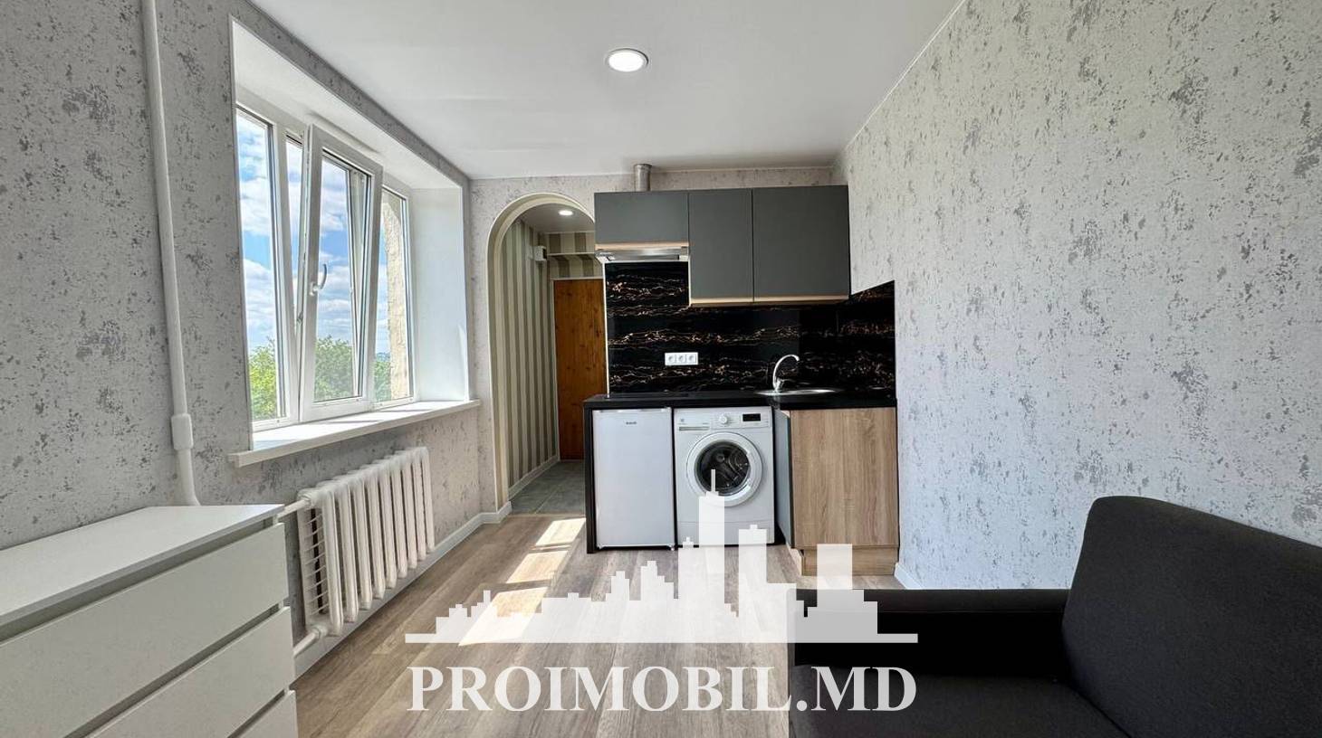 https://images.proimobil.md/w3wBE5Jy_dYjr5ESK5Jq84sEGR5FuikVNXtmor3-Kdg/watermark:0.75:so:0:30:0.39/resize:fill:1460:816:1/gravity:ce/bG9jYWw6Ly8vZXN0YXRlL2xyL2ZmZjY1YjE4LWQ5MmEtNGM2ZC05Njk1LTQyZWE3NGRjMjZjNi5qcGVn