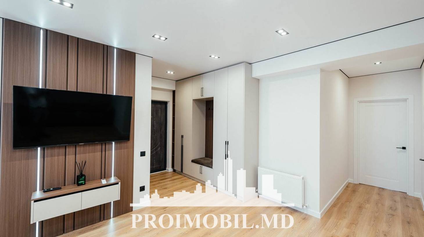 https://images.proimobil.md/w5UeUdkcpKXp_XcX9Ob-dYFeJTYQruh8GHQPE8DNdLU/watermark:0.75:so:0:30:0.39/resize:fill:1460:816:1/gravity:ce/bG9jYWw6Ly8vZXN0YXRlL2xyLzFkNmI3ZDdhLWJkY2UtNDdmNi04NjdiLWYwZjFhMDY4MGRmYS5qcGVn