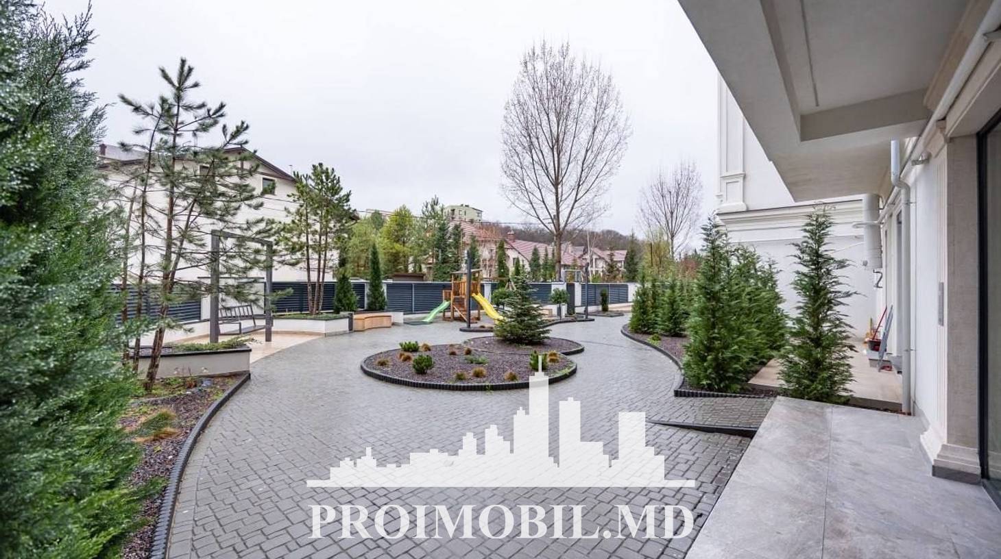 https://images.proimobil.md/w6ejQEFIYwsxIRUgRzoIKbgx2pgK3t-SaAQhnkYJyOo/watermark:0.75:so:0:30:0.39/resize:fill:1460:816:1/gravity:ce/bG9jYWw6Ly8vZXN0YXRlL2xyLzk1MzA4NzhmLThlODktNDBkOS04ZjU3LWMwNzc1YzQ5ZTY3MC5qcGVn