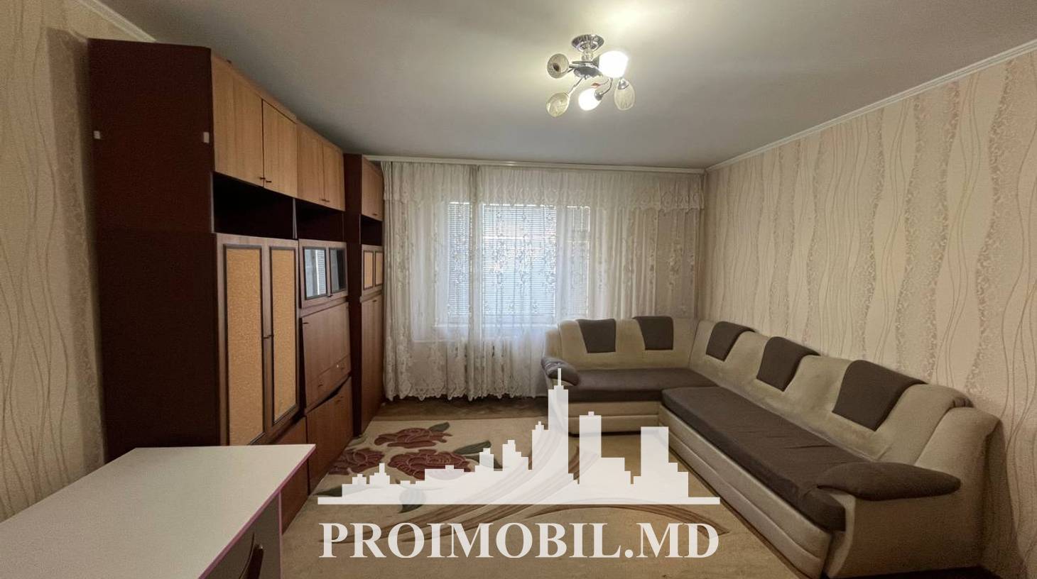 https://images.proimobil.md/w9ZDCoe3bug2ZVf6wtde1M4EORf3_SiOWydy1LgdkRw/watermark:0.75:so:0:30:0.39/resize:fill:1460:816:1/gravity:ce/bG9jYWw6Ly8vZXN0YXRlL2xyLzAyMWM1MGUwLTJjMGUtNDI2Yi05OTQyLTEwNmVmNTE1ZmY3Mi5qcGVn