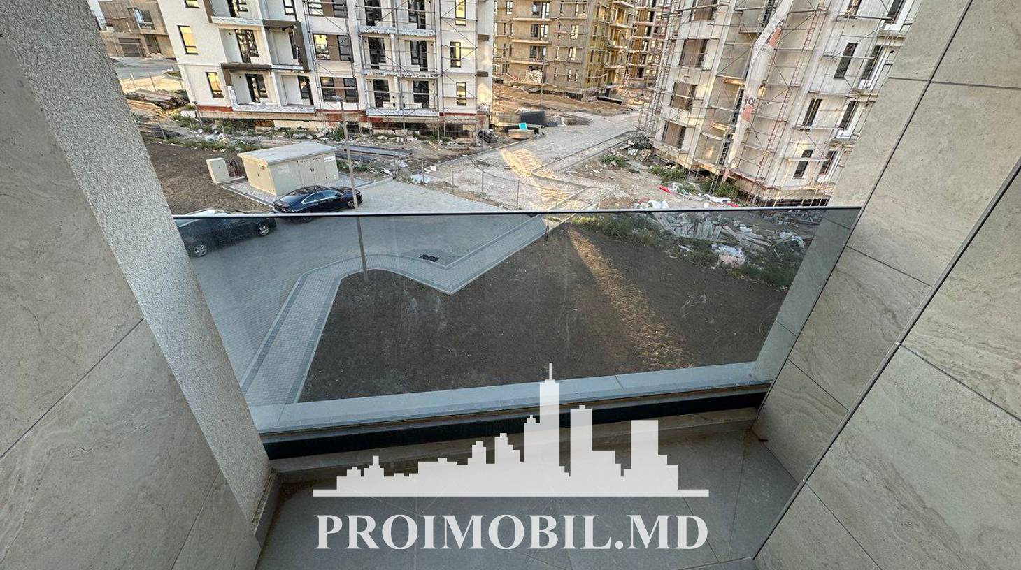 https://images.proimobil.md/w9qO0ILKLssVVErjv2DdVIF8itR4drb-RbrMF3J9YCM/watermark:0.75:so:0:30:0.39/resize:fill:1460:816:1/gravity:ce/bG9jYWw6Ly8vZXN0YXRlL2xyL2YzN2RjMjBhLTA4YTgtNGYyYi04Zjg5LWMyYzE2NzBiNDYwOC5qcGVn