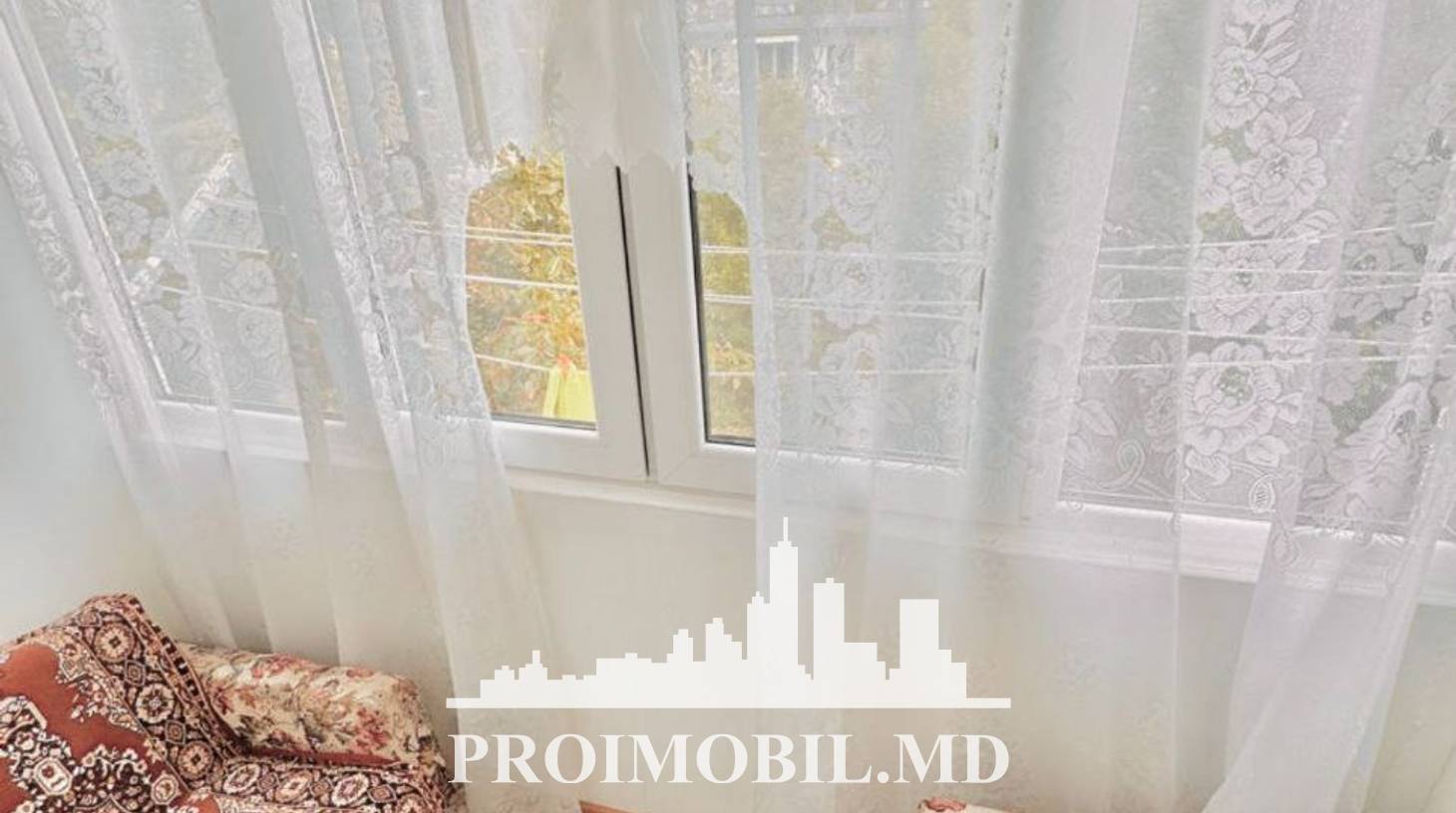https://images.proimobil.md/wC8MNMIUrb5BeynwHL5DX2G2RFNpPI3WoT42j3cK3x8/watermark:0.75:so:0:30:0.39/resize:fill:1460:816:1/gravity:ce/bG9jYWw6Ly8vZXN0YXRlL2xyLzlhY2QyMDNmLWEwZDctNGIzZC1hMmRlLWE5YTdjYjNkNGM5ZS5qcGVn