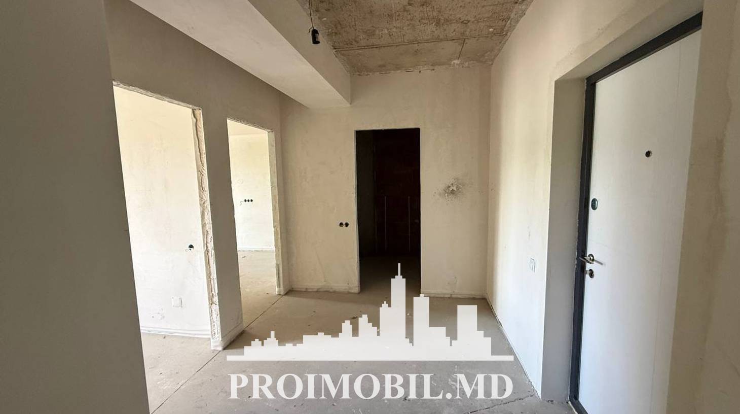 https://images.proimobil.md/wN1byCEQ4zS12khsx0doIuFYmQ_qhv7rx-4AxCcy7TA/watermark:0.75:so:0:30:0.39/resize:fill:1460:816:1/gravity:ce/bG9jYWw6Ly8vZXN0YXRlL2xyL2E3NDk3ODFhLWU0MDAtNDVhNi05YmNjLWU4NDE5N2M2MGVjYS5qcGVn