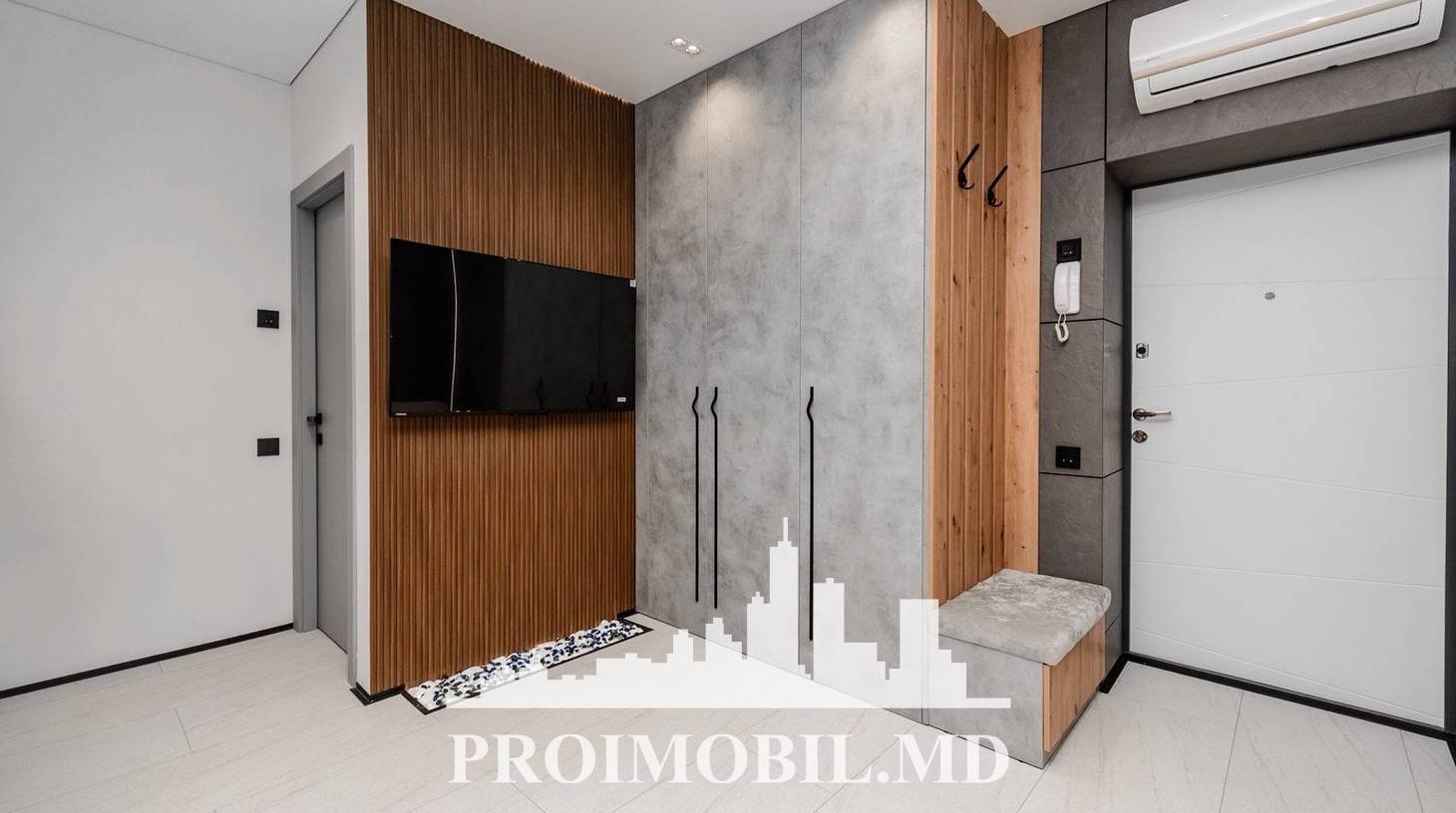 https://images.proimobil.md/wNDtoE-8AJ0MVGN2EGgBojeXzX3BAF2vTv1y67QtS0M/watermark:0.75:so:0:30:0.39/resize:fill:1460:816:1/gravity:ce/bG9jYWw6Ly8vZXN0YXRlL2xyLzU3MDg3NmEyLTg3NDktNDg3MC1hMTZmLTZmMTgwMmI3OGY1OC5qcGVn