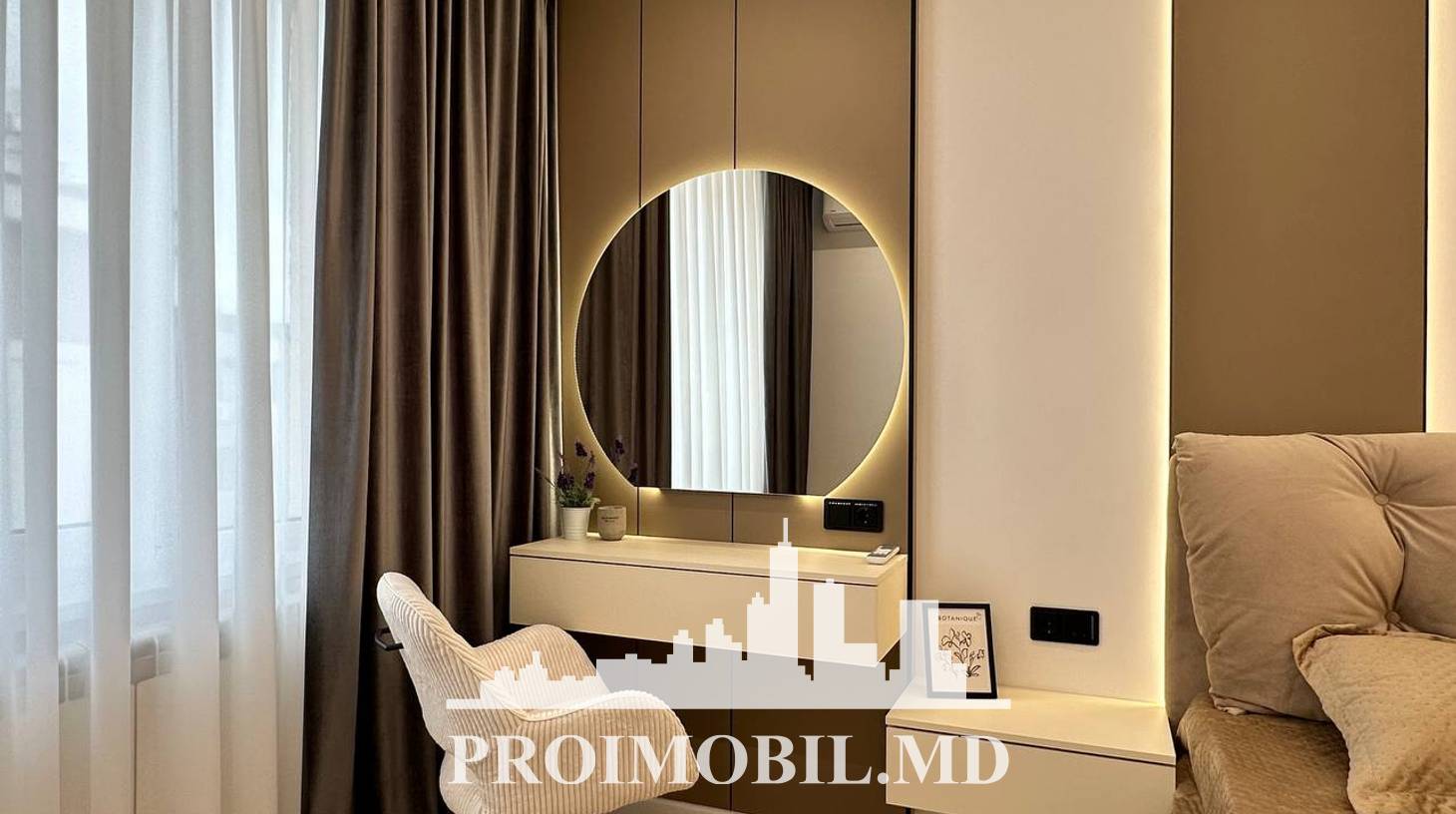 https://images.proimobil.md/wNICN8DYF6vG8xn3rGLls155H3yvLMsf_zK8USRXpRM/watermark:0.75:so:0:30:0.39/resize:fill:1460:816:1/gravity:ce/bG9jYWw6Ly8vZXN0YXRlL2xyLzg5NzUyYmJmLTNkOGItNDM0Ny05NmZjLWZiYjRhZjRhNjc5Ni5qcGVn