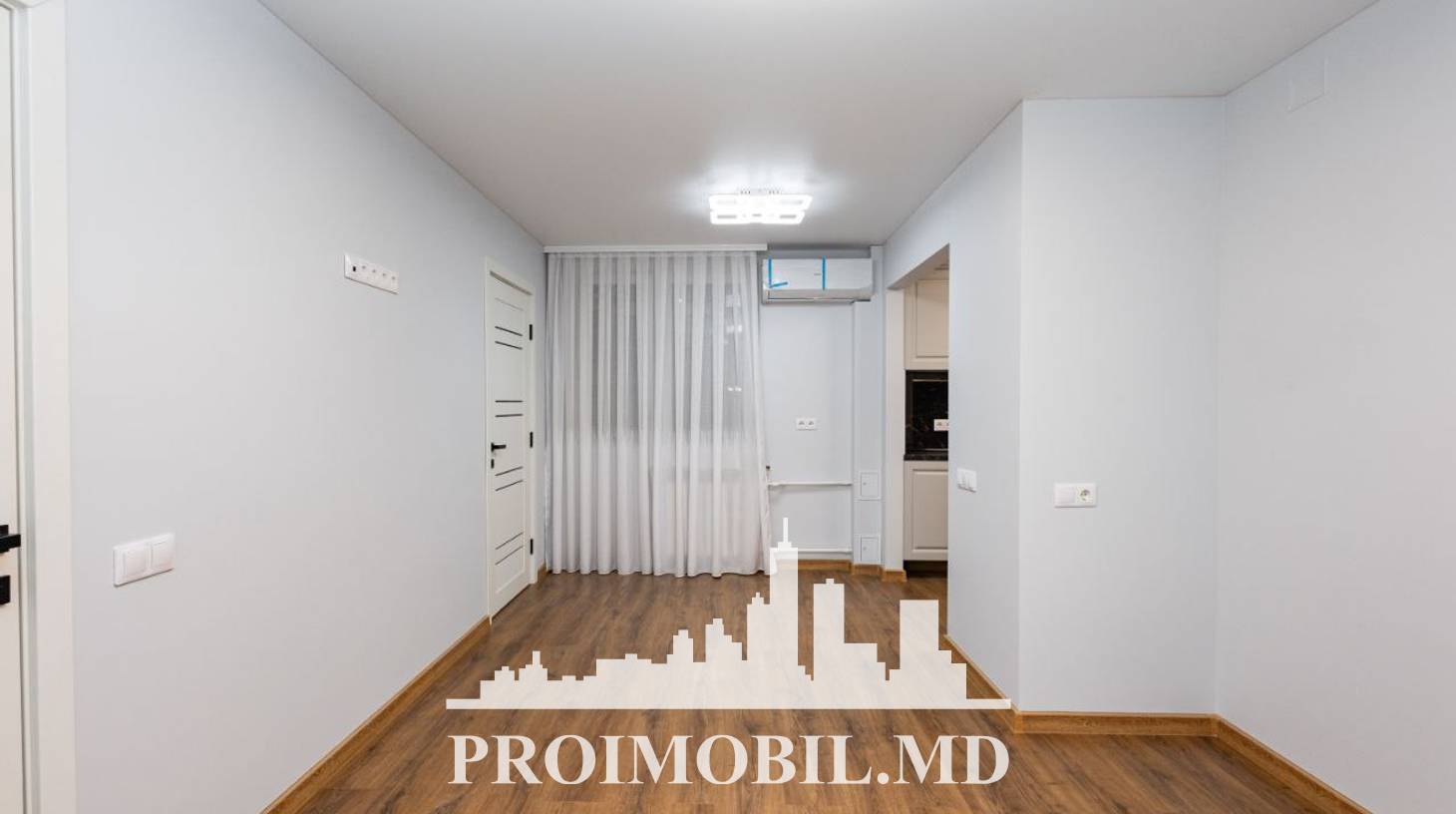 https://images.proimobil.md/wQ0JV0m8VvQa8U6Zq0Fz76C2ESeArKvfJr9GAybs4Ls/watermark:0.75:so:0:30:0.39/resize:fill:1460:816:1/gravity:ce/bG9jYWw6Ly8vZXN0YXRlL2xyLzFkY2IyNmM4LWM2MzgtNDFmYS1hMDBiLTRjNTliNTFiZjZjMi5qcGVn