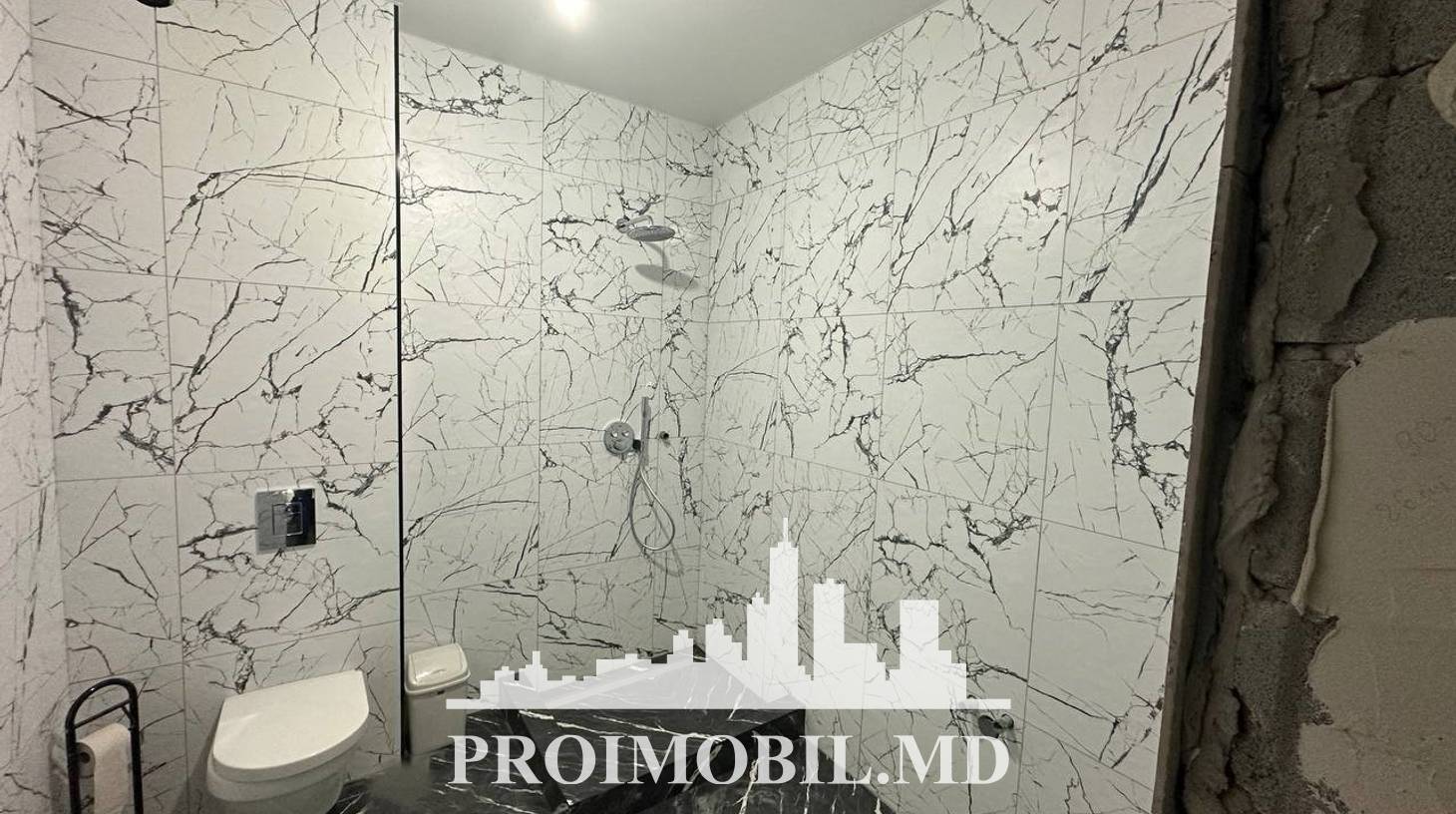 https://images.proimobil.md/wRUh8CDFkaK_VjSxdWDP5LzROf_xY3EptVIXkeDSvd8/watermark:0.75:so:0:30:0.39/resize:fill:1460:816:1/gravity:ce/bG9jYWw6Ly8vZXN0YXRlL2xyL2QwY2IzNjkzLWE5ZTYtNGI1MC05ZGU2LWNjNDQ0ZWU2NDdlOS5qcGVn