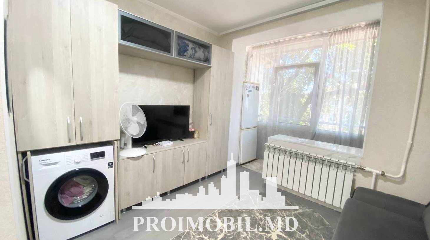 https://images.proimobil.md/wTJPvBRyUT6R8_VgSofLWu4ExGDLv1JYqN2kBJo3Mi4/watermark:0.75:so:0:30:0.39/resize:fill:1460:816:1/gravity:ce/bG9jYWw6Ly8vZXN0YXRlL2xyLzFkYmNjMjJiLTc5MjgtNDJiNC1hYTA4LWQwZDlmYmQ3YTQ3Mi5qcGVn