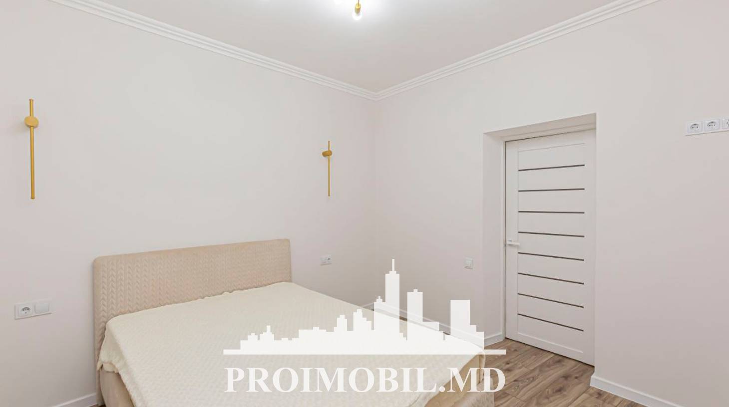 https://images.proimobil.md/wYBWGvO3voG8GNzR-wmKK3C0PpKSwFiw3hKmuTEbHD0/watermark:0.75:so:0:30:0.39/resize:fill:1460:816:1/gravity:ce/bG9jYWw6Ly8vZXN0YXRlL2xyL2U1MzYzMzNmLTE5NGUtNDlhOC1hMDM5LWJkYTk2ZmExNTA2Yi5qcGVn