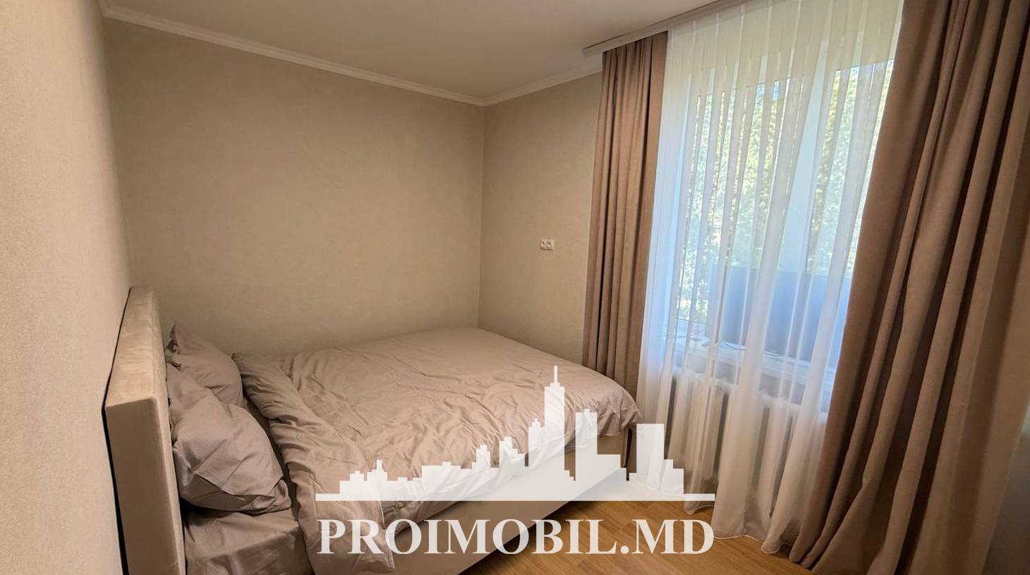 https://images.proimobil.md/wZXqMiwgtv6IuvNQiRj6HRby48J6MphmqPRuq0-pB5c/watermark:0.75:so:0:30:0.39/resize:fill:1460:816:1/gravity:ce/bG9jYWw6Ly8vZXN0YXRlL2xyL2EzZDc4NzYxLWYxNzQtNGJkOS1iMDg4LTBhNjExZTY2NGNiNC5qcGVn