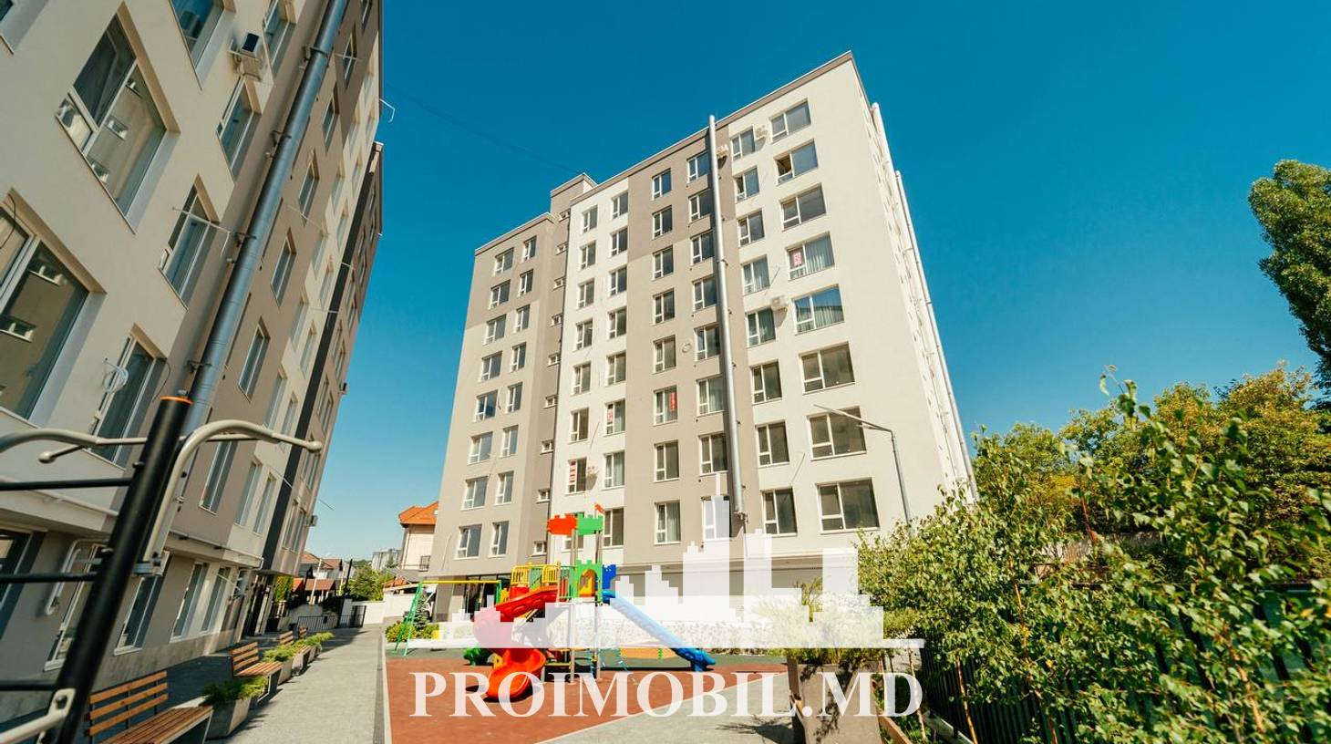 https://images.proimobil.md/wb4AbjnY27Qbki3gusi189zbDdutmFx9TarZ4Dzai38/watermark:0.75:so:0:30:0.39/resize:fill:1460:816:1/gravity:ce/bG9jYWw6Ly8vZXN0YXRlL2xyL2RmODFhMmQzLTAwNjYtNDUxOS1iNzdhLTZiZDY0OTg5MGJmOS5qcGVn