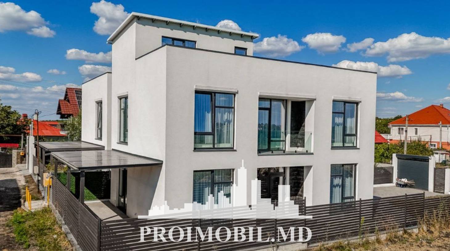 https://images.proimobil.md/wcpe9GYx4L0KWNC-SZ9_1QdLWg6RcRs2xzIIy1YsUeA/watermark:0.75:so:0:30:0.39/resize:fill:1460:816:1/gravity:ce/bG9jYWw6Ly8vZXN0YXRlL2xyLzk5YjZmZTg0LTQ0N2YtNGQ1Yi05MWNjLWU0MmU4YzcwN2FkMy5qcGVn