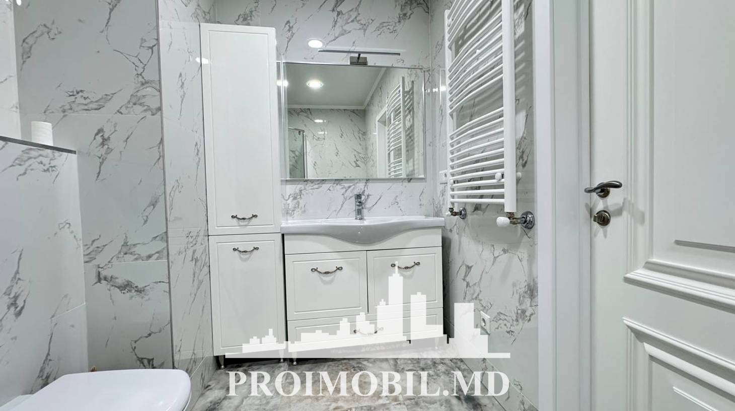 https://images.proimobil.md/wf28wkuvBgMDgntHaoxZePZ10EL5iILBoOeHw5Dob4E/watermark:0.75:so:0:30:0.39/resize:fill:1460:816:1/gravity:ce/bG9jYWw6Ly8vZXN0YXRlL2xyLzliZWQ0OWVjLWI3YjktNDgyNC05MDUzLTUzZjgzMjM3YzMyOS5qcGVn