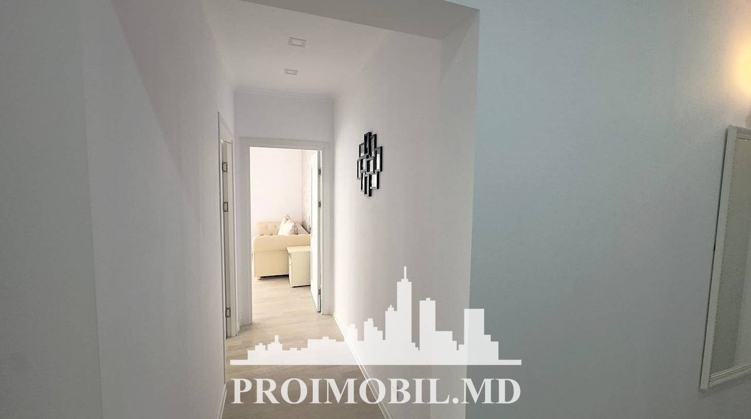 https://images.proimobil.md/wnFI26U3YmGI782xzBK1bKmXu_D74zU2gs5BuKRtMAw/watermark:0.75:so:0:30:0.39/resize:fill:1460:816:1/gravity:ce/bG9jYWw6Ly8vZXN0YXRlL2xyLzI3MmFlMDExLTUwZGEtNGM0Yy1hM2RjLTcyYTRhZDJlZTAyMi5qcGVn