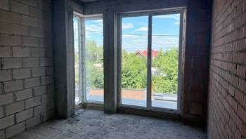 https://images.proimobil.md/wrK5_oS0KMRBPcvpCxjjofj4n9HQWvp5gGjfcsJctbg/resize:fill:350:198:1/gravity:ce/bG9jYWw6Ly8vZXN0YXRlL2xyLzUyMmQ0M2U0LWFhMWItNDRlZi1hYTMwLTE2OTU5ZmZmMzIwMy5qcGVn