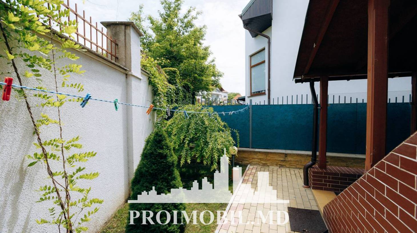 https://images.proimobil.md/wuT_Z8s0IUmnmDOHcRKcGO4kpK_YA3MdDNi3iPM5lv0/watermark:0.75:so:0:30:0.39/resize:fill:1460:816:1/gravity:ce/bG9jYWw6Ly8vZXN0YXRlL2xyLzhiYjU4MWViLWVjYmMtNGVlNC1iNWY3LTg2M2I1OTJiNmEyYS5qcGVn