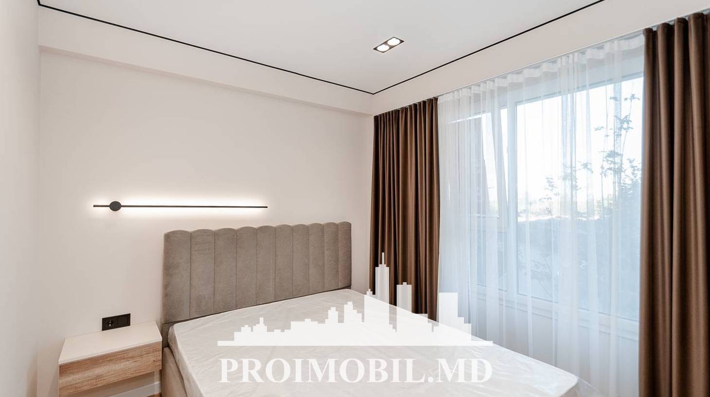 https://images.proimobil.md/x0GOK2IaeUEi82IWAzVXWA_WnTLbVHSDy5PdAPcWVQY/watermark:0.75:so:0:30:0.39/resize:fill:1460:816:1/gravity:ce/bG9jYWw6Ly8vZXN0YXRlL2xyLzc2ODk2NzcwLWFhNzYtNDI1MS1hYjU2LTMxMjk2ODRhYzJlNC5qcGVn