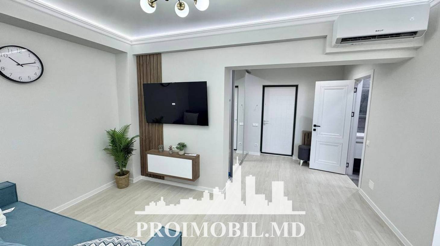 https://images.proimobil.md/x3wkiqYrEKRA6ks8EerUTy0lmN3p5hcF5UVc3NZfsx4/watermark:0.75:so:0:30:0.39/resize:fill:1460:816:1/gravity:ce/bG9jYWw6Ly8vZXN0YXRlL2xyL2JlNGI1YjQzLTk3NzYtNGRjYi1hZTM1LTY5ZGQwM2QwYzQ2Ny5qcGVn