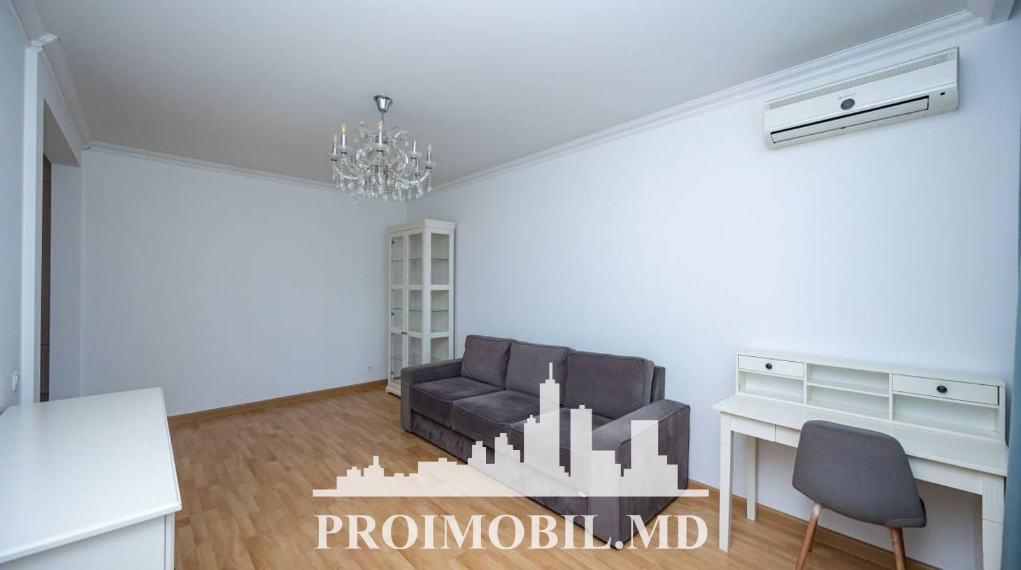 https://images.proimobil.md/x4NSBKpVneAAKAuuvPD-zSKcYA53KE01fAqntuD9QNA/watermark:0.75:so:0:30:0.39/resize:fill:1460:816:1/gravity:ce/bG9jYWw6Ly8vZXN0YXRlL2xyLzQ3YWZjNGMwLWFkOGYtNDk3Ni1hN2Y2LTE2YjA0ZTZhMzllZi5qcGVn