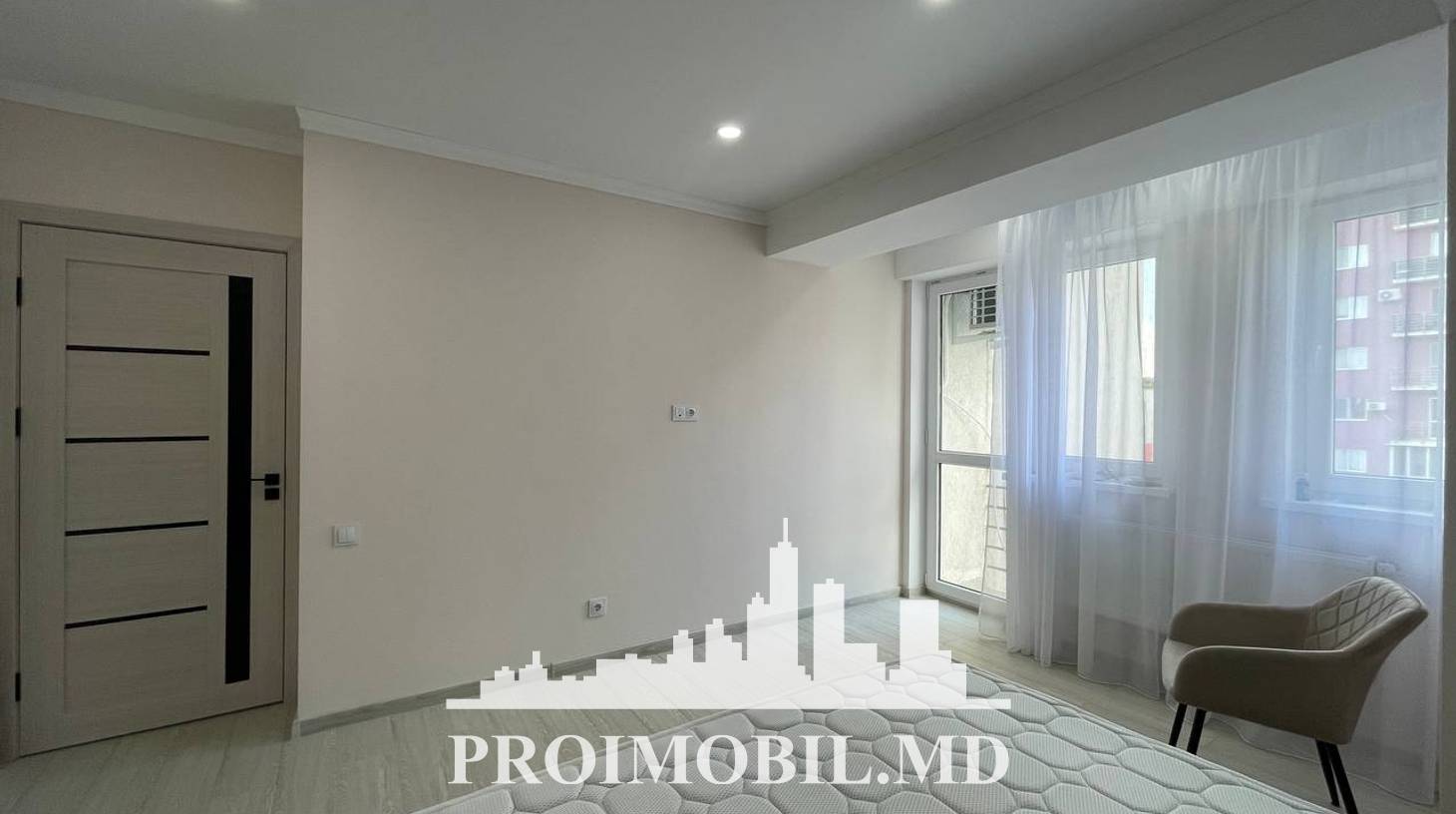 https://images.proimobil.md/x6h0TM6LlYdwzVXVDSlziUkc7xBF3RPy7mLtw-tq7XE/watermark:0.75:so:0:30:0.39/resize:fill:1460:816:1/gravity:ce/bG9jYWw6Ly8vZXN0YXRlL2xyL2ZlNmI3NGI0LWYwZjMtNDhiMi05ZmFiLWUyNTE3ZmI3MzE2NS5qcGVn