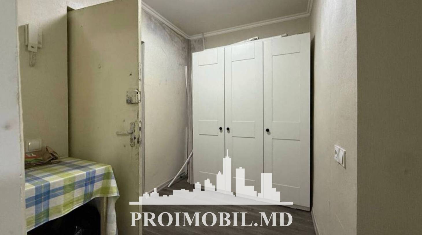 https://images.proimobil.md/x6qnQXgcf8QD088RSouegHxrwEofMuWTutao6Bn9rzw/watermark:0.75:so:0:30:0.39/resize:fill:1460:816:1/gravity:ce/bG9jYWw6Ly8vZXN0YXRlL2xyLzc4YmI4NTA2LWIyN2MtNDBiNS1hNDg1LTJlNjBjZWZhYWU3MC5qcGVn