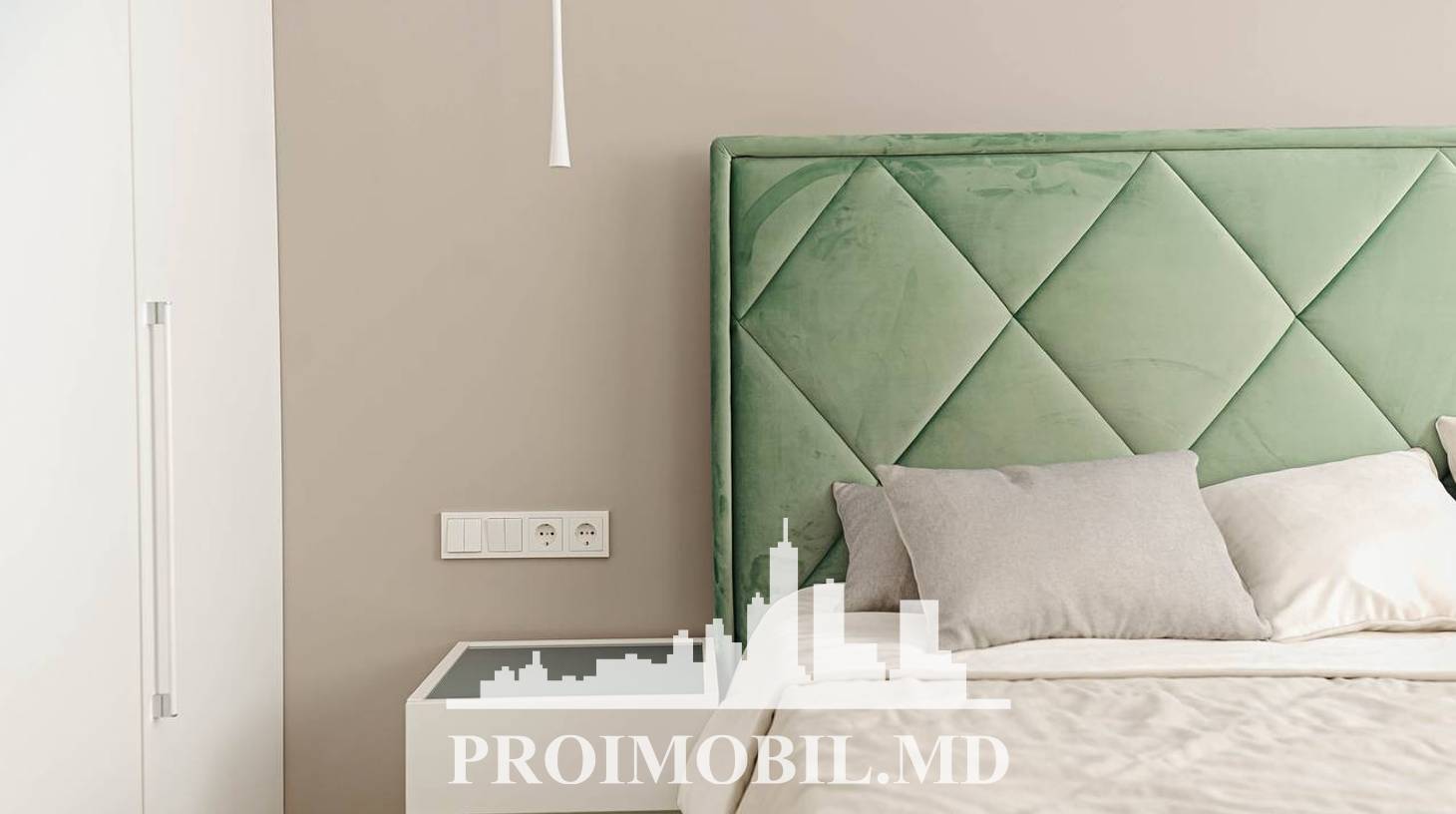 https://images.proimobil.md/x8LN8gGOXUkGOaqj8SIasE1zGPF7smYpSEVknid9PE4/watermark:0.75:so:0:30:0.39/resize:fill:1460:816:1/gravity:ce/bG9jYWw6Ly8vZXN0YXRlL2xyLzI4M2NlNTExLWU3NTgtNGNmMi1iNjE1LWY1YmJiYzc0YWUyNi5qcGVn