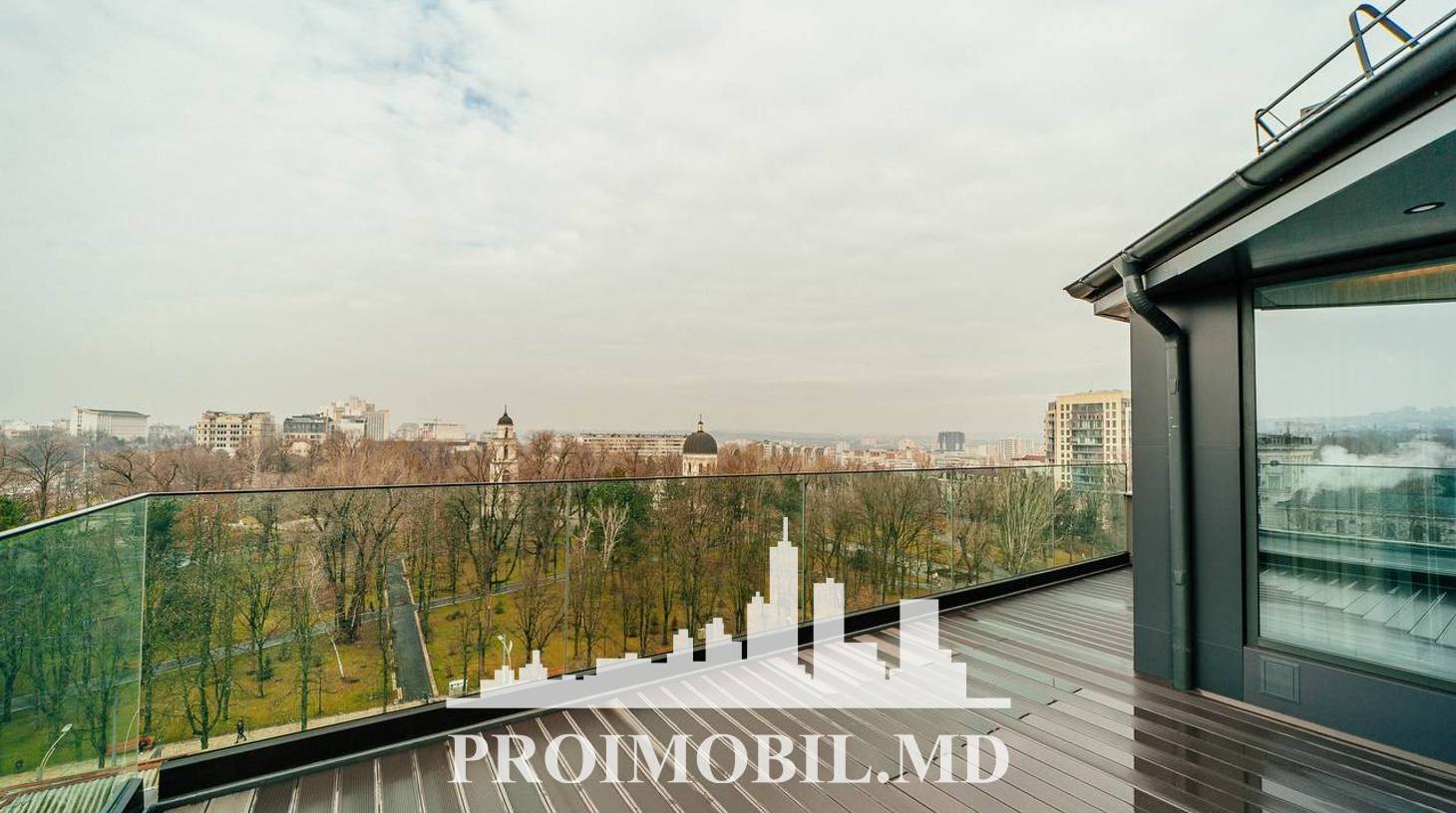 https://images.proimobil.md/xACEBuL8CMlGfTXsDhQSPxSVB5ETu04sN69a__jezEk/watermark:0.75:so:0:30:0.39/resize:fill:1460:816:1/gravity:ce/bG9jYWw6Ly8vZXN0YXRlL2xyL2E4NjNkMWZjLTQ0YjYtNDY5Yy04YTBhLWU0ZWQxMTBkNDhjOS5qcGVn