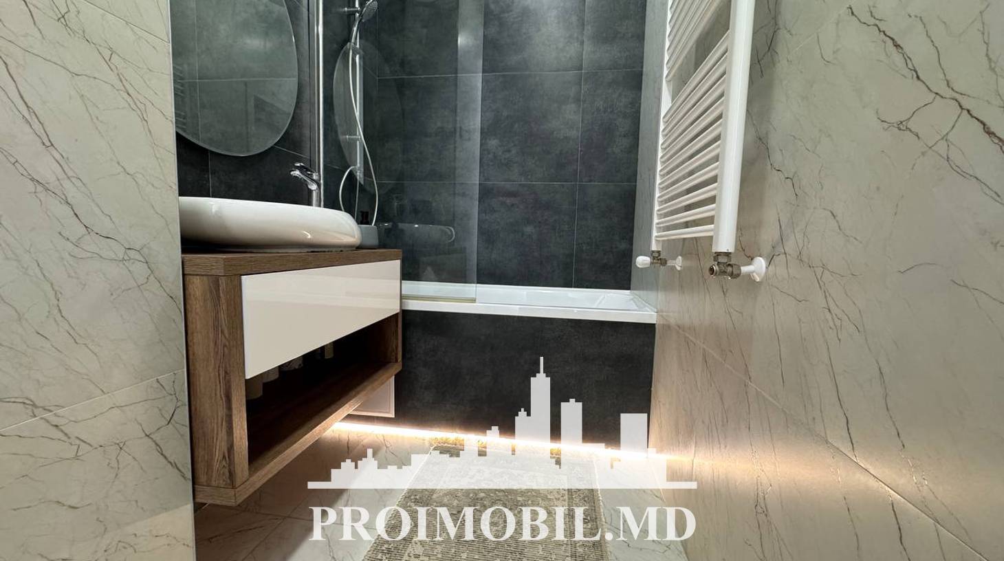 https://images.proimobil.md/xBaX8zQHYsdHs8AJL-akUE_LYc-6pFmF4jEAt2dXsBg/watermark:0.75:so:0:30:0.39/resize:fill:1460:816:1/gravity:ce/bG9jYWw6Ly8vZXN0YXRlL2xyLzFhN2Y3NmE0LTQ4MjEtNDc4Zi1iZGQwLWJkNjE0NzZiNDZiMC5qcGVn