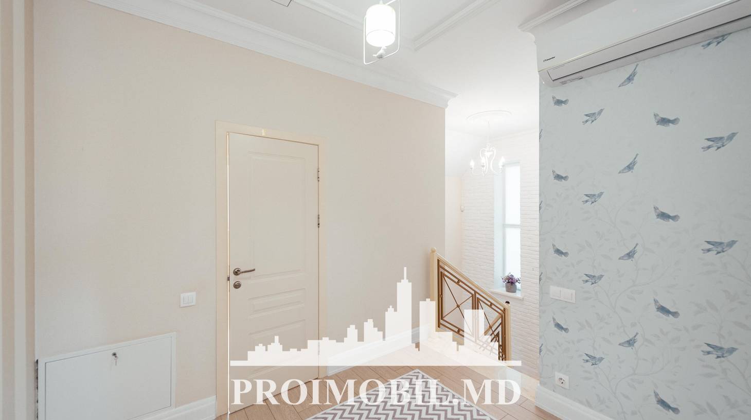 https://images.proimobil.md/xFn2ar7zZrbkK9qUeL2jDF3_FROvAyRR9i2kyDC5fE4/watermark:0.75:so:0:30:0.39/resize:fill:1460:816:1/gravity:ce/bG9jYWw6Ly8vZXN0YXRlL2xyLzI4MTA3YzIwLTViM2QtNDc4OS04Yzk2LTQ2MDA4ZDVkMzU4YS5qcGVn