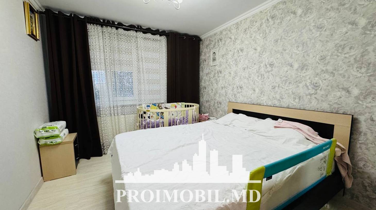 https://images.proimobil.md/xIwpoll6ji8dSR1t97vOzPwwNQfvt9VzpZlltSLNoBs/watermark:0.75:so:0:30:0.39/resize:fill:1460:816:1/gravity:ce/bG9jYWw6Ly8vZXN0YXRlL2xyL2ViNmY1NTY5LTk2ZjYtNGFhMi1hMjlmLTgzZDJmMDU1YTAxYi5qcGVn