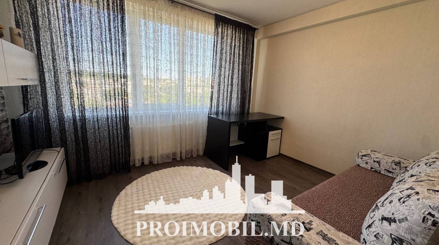 https://images.proimobil.md/xLAlGi31PpugjhvmISwA8BD5H4xBXm489K2N5Fuq1PM/watermark:0.75:so:0:30:0.39/resize:fill:1460:816:1/gravity:ce/bG9jYWw6Ly8vZXN0YXRlL2xyLzY3NWFjMjY1LWZiNDctNDQxZi1hNDM5LWFkOWViNTU1ZTRjMy5qcGVn