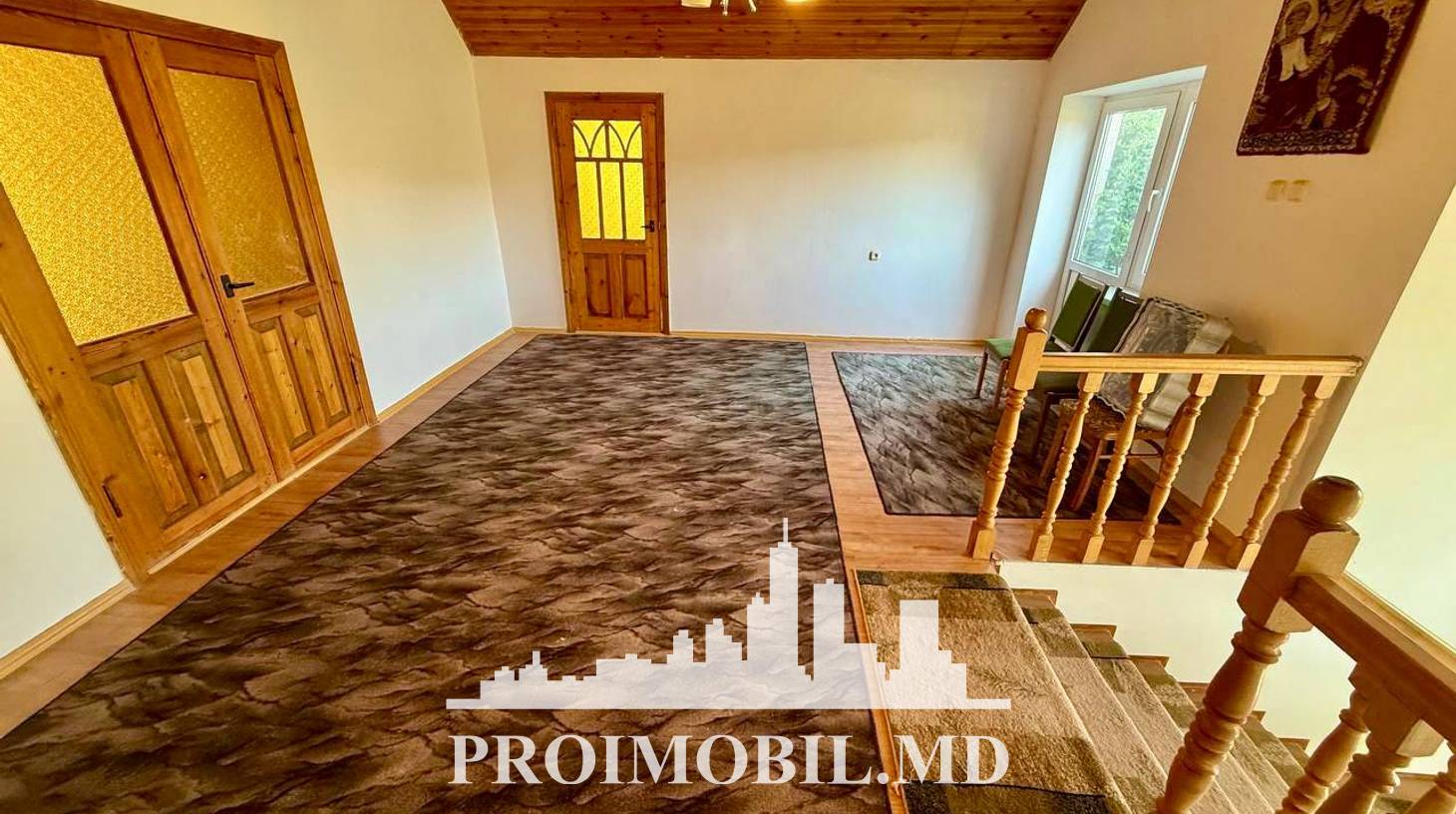 https://images.proimobil.md/xLtYRo95bI4z3gEDjIJhSzKwddDJVeDe6kej1ZYSQ_k/watermark:0.75:so:0:30:0.39/resize:fill:1460:816:1/gravity:ce/bG9jYWw6Ly8vZXN0YXRlL2xyLzY3NDUxMTBmLTk2YzctNDFlOS04MDY2LWQzN2NhODc5NzVjOC5qcGVn