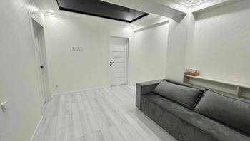 https://images.proimobil.md/xLvgwlTKRjSqZ7EjqGptcoPSyturebt3wueavF8ej1E/resize:fill:350:198:1/gravity:ce/bG9jYWw6Ly8vZXN0YXRlL2xyLzI5ZDllNWNiLTE0YTItNGUxMi04NDc3LTFhOWNiNTNhY2MzZi5qcGVn